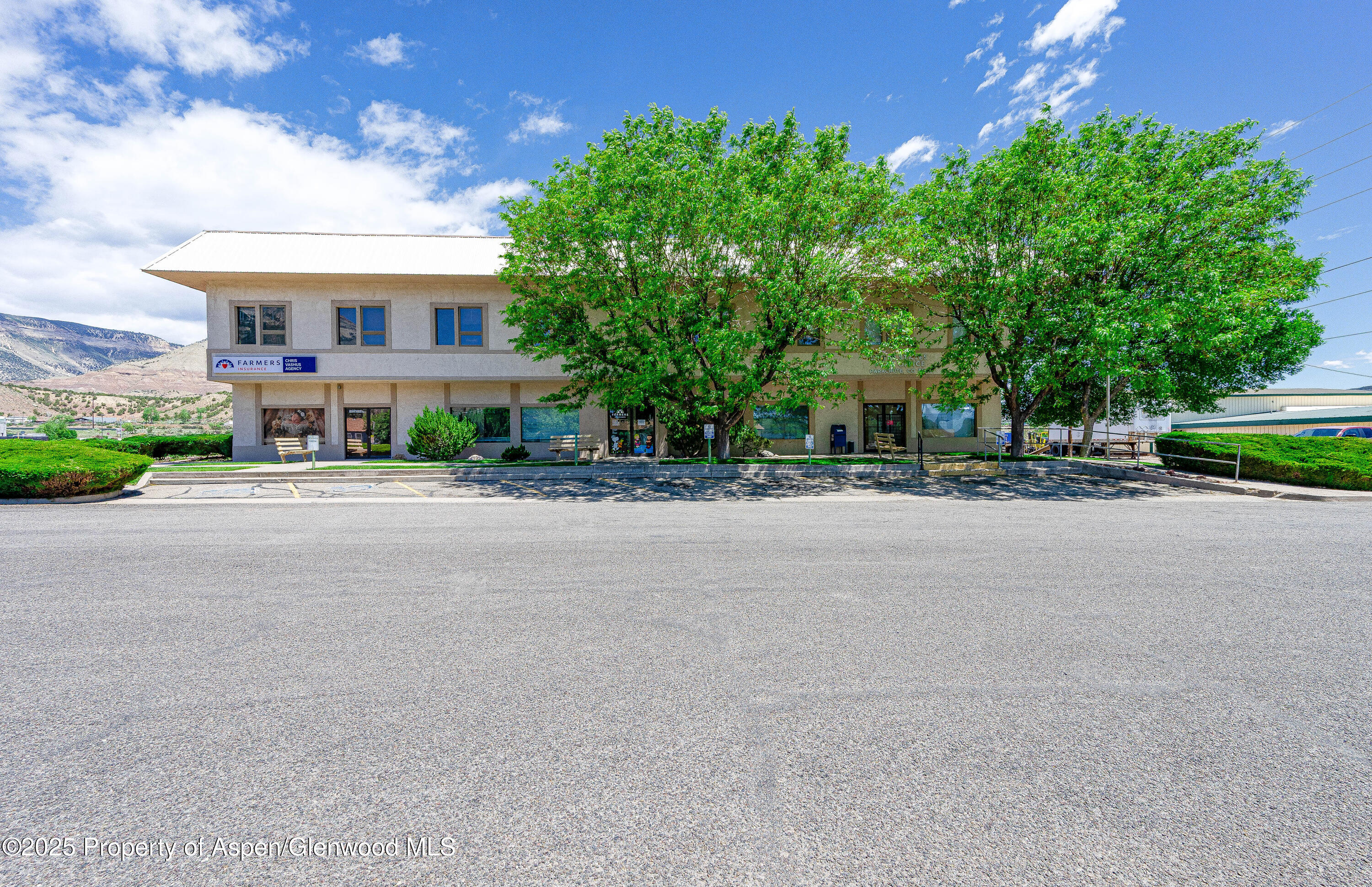 120 N Railroad Avenue Property Photo
