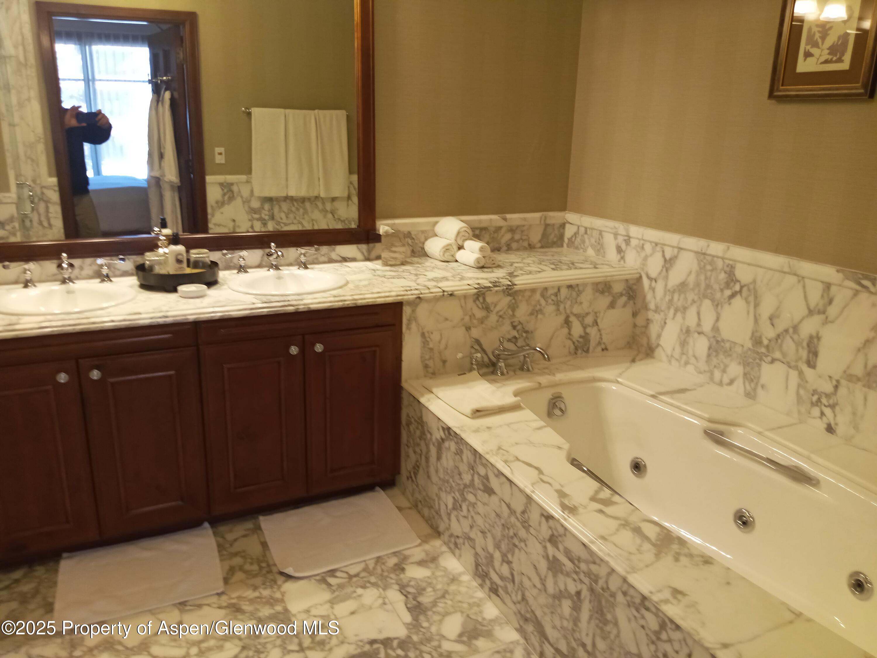 197 Prospector Road Unit 2312 Fixed Weeks 1,34 Property Photo 35