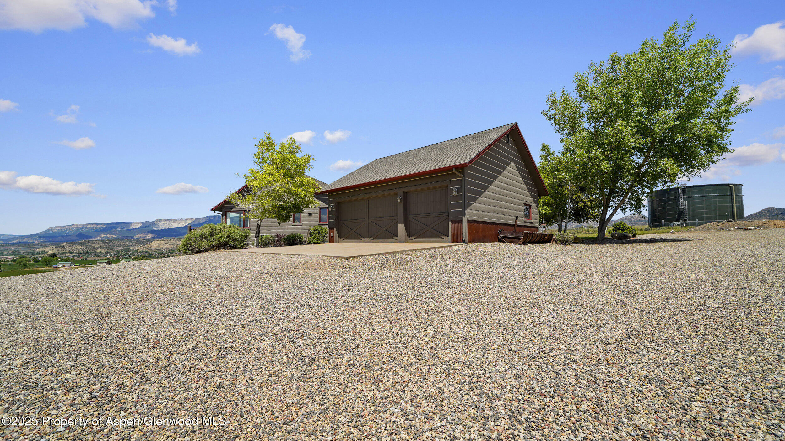 164 Booms Place Property Photo 17