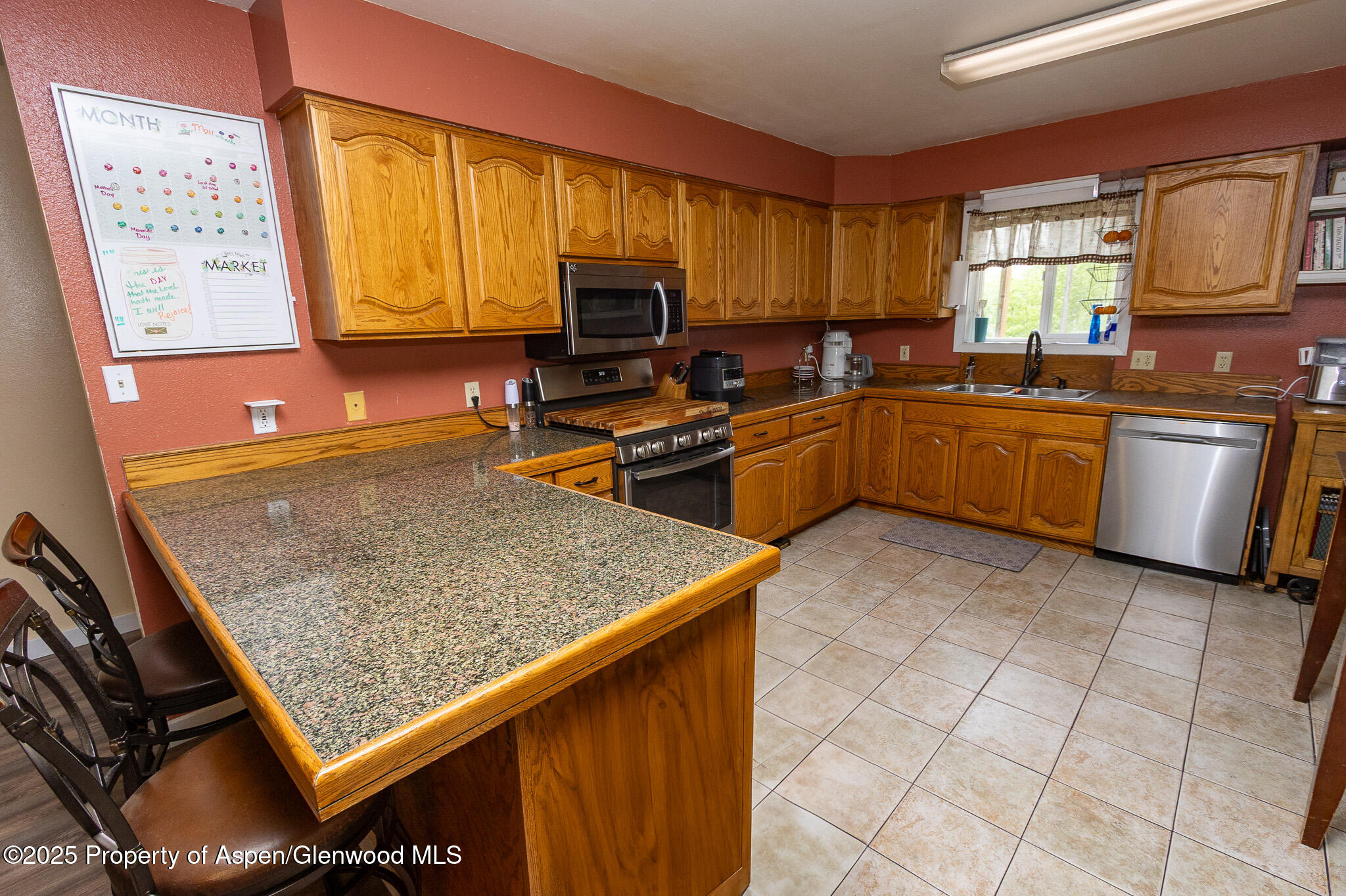 212 Garfield Street Property Photo 8