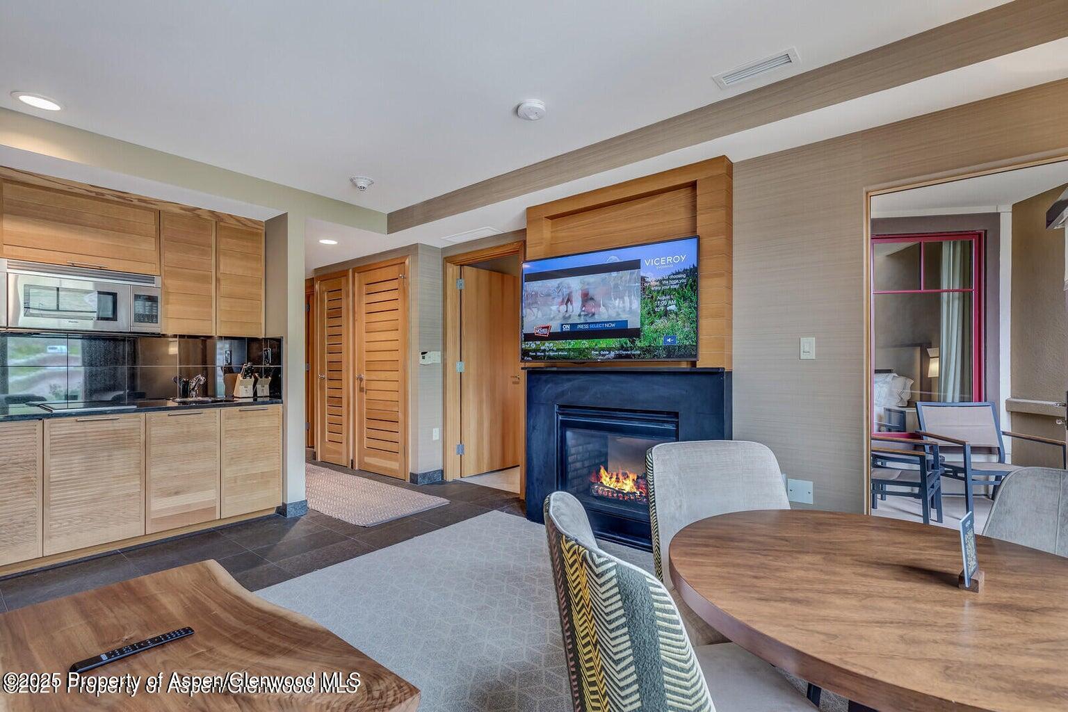 130 Wood Road, 625 Property Photo 2