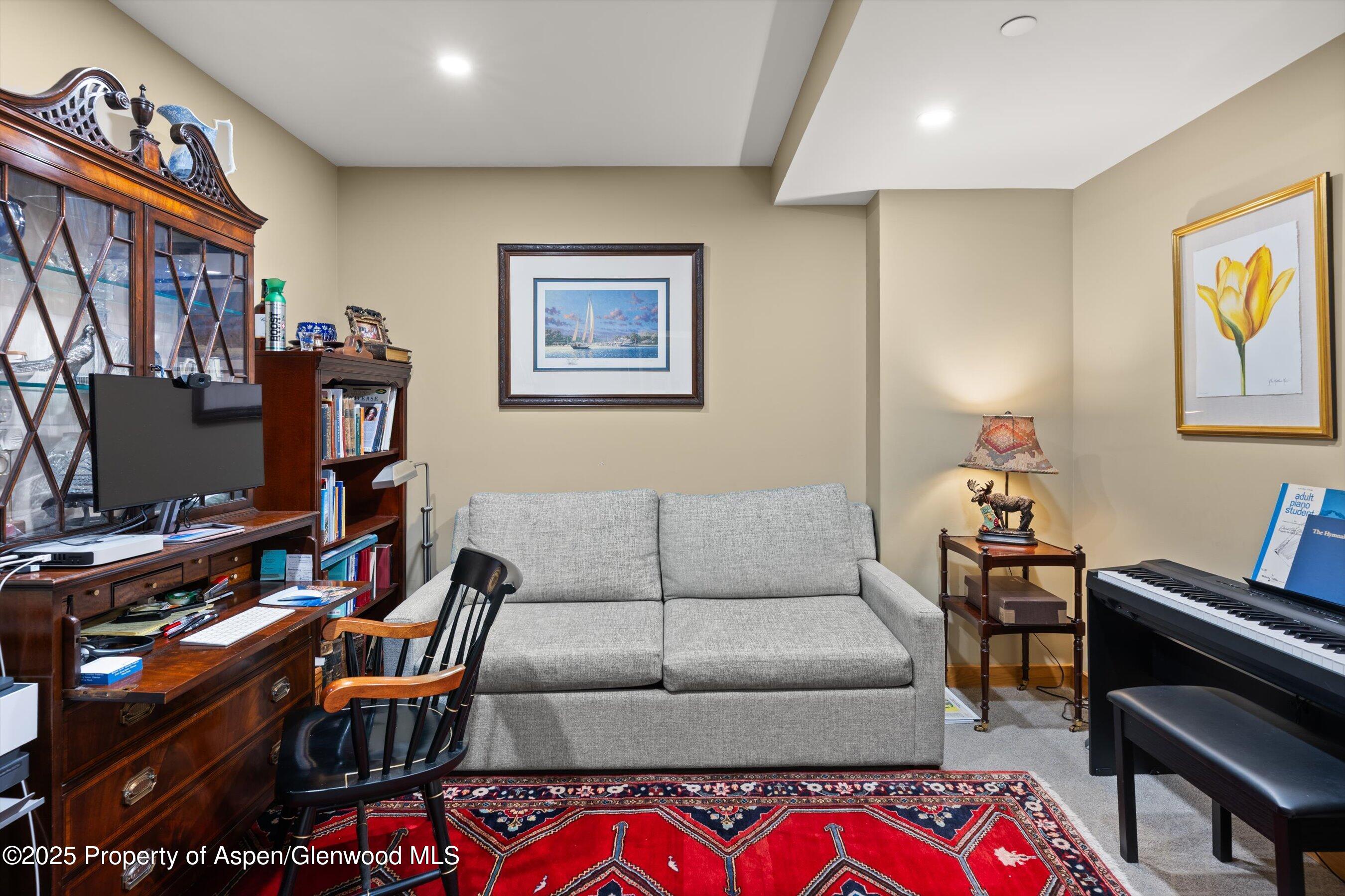 130 Wood Road, 625 Property Photo 18