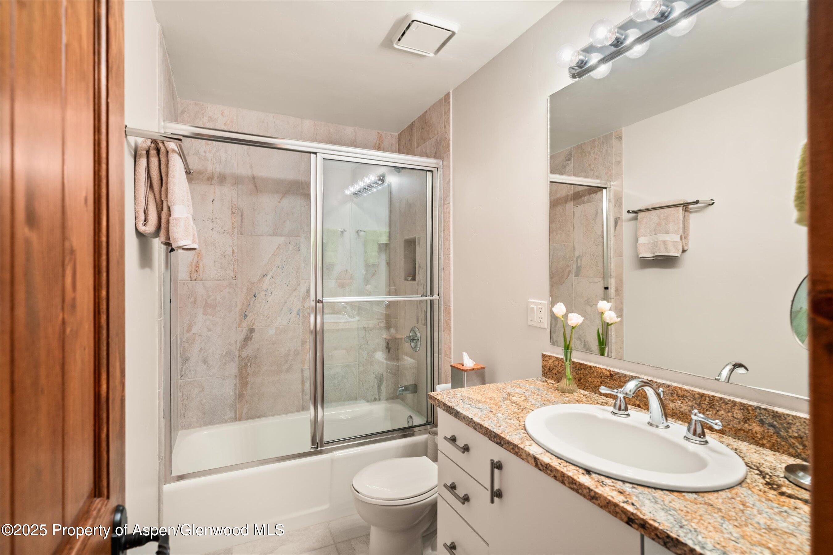 926 Waters Avenue, #203 Property Photo 17