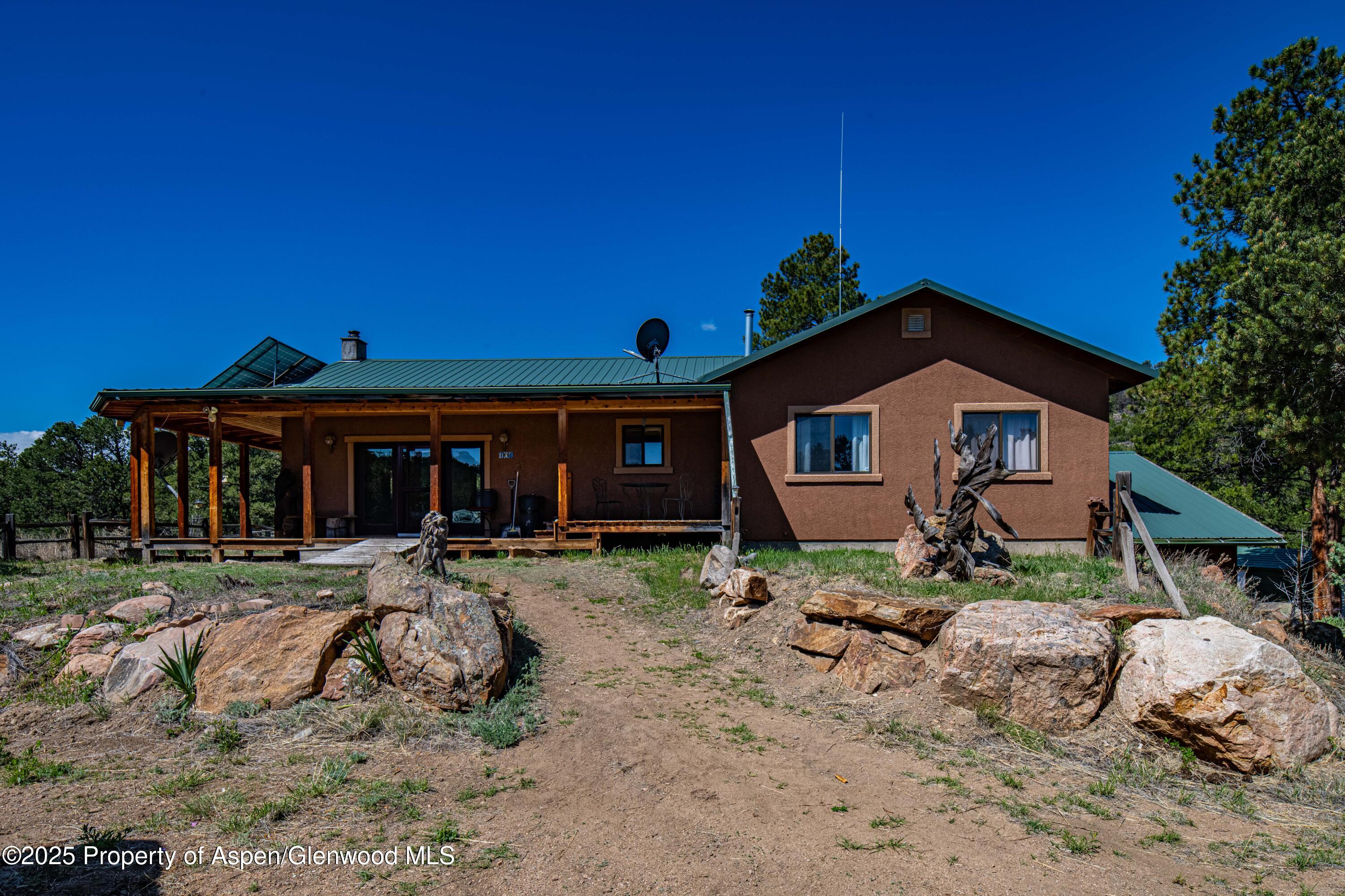 701/700 Bella Vista Lane