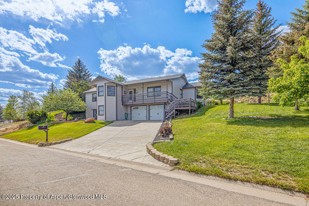 1321 Lecuyer Drive Property Photo 1