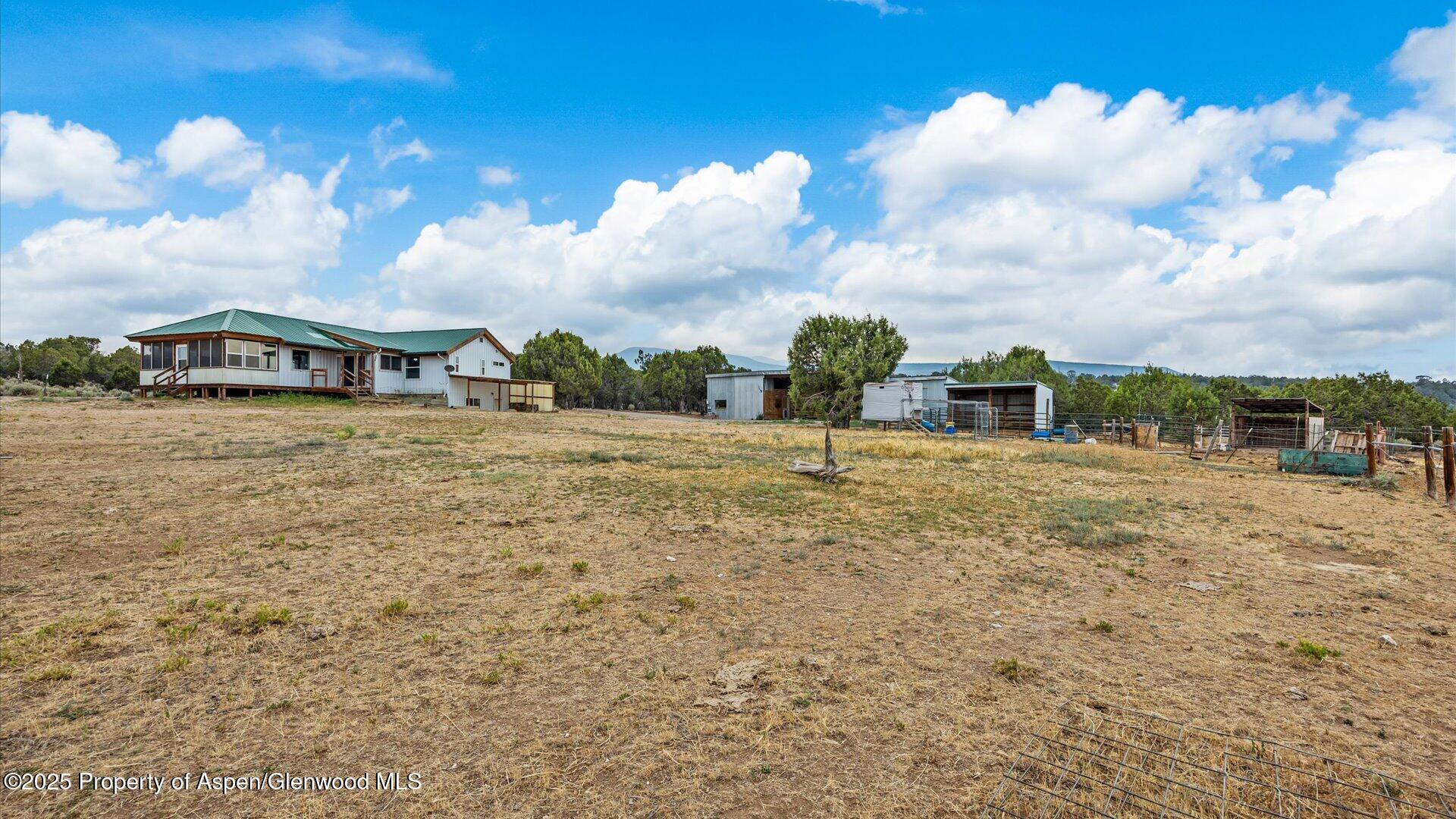 2051 Grass Mesa Road Property Photo 13