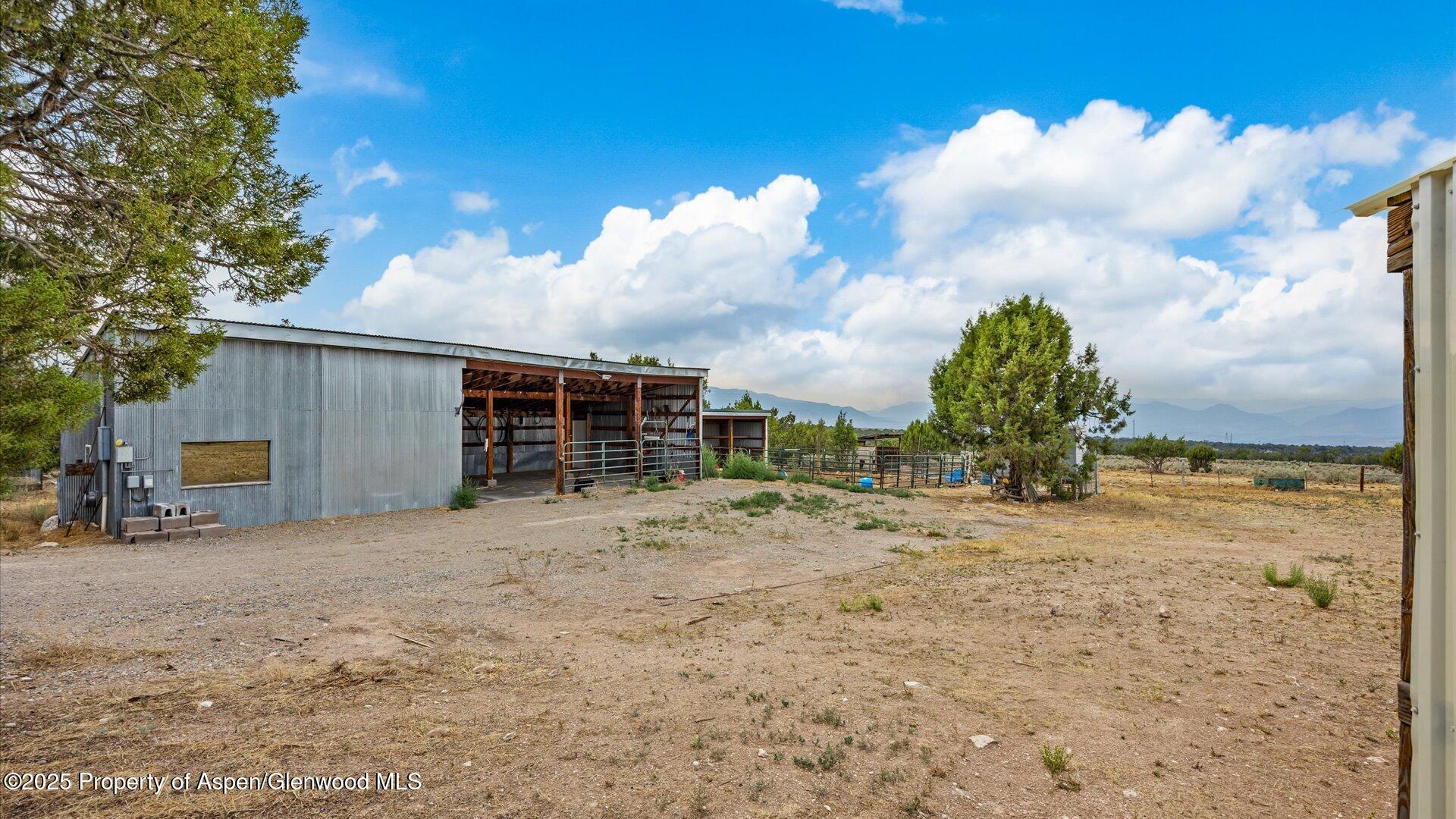 2051 Grass Mesa Road Property Photo 31