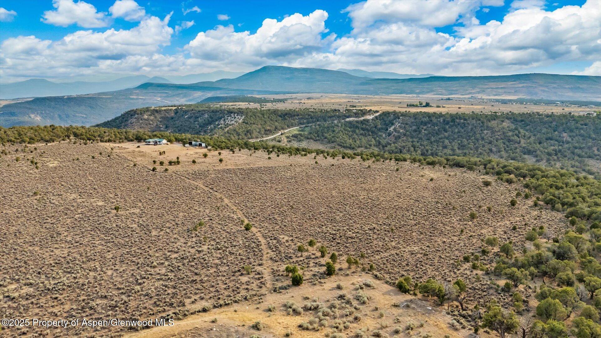 2051 Grass Mesa Road Property Photo 32