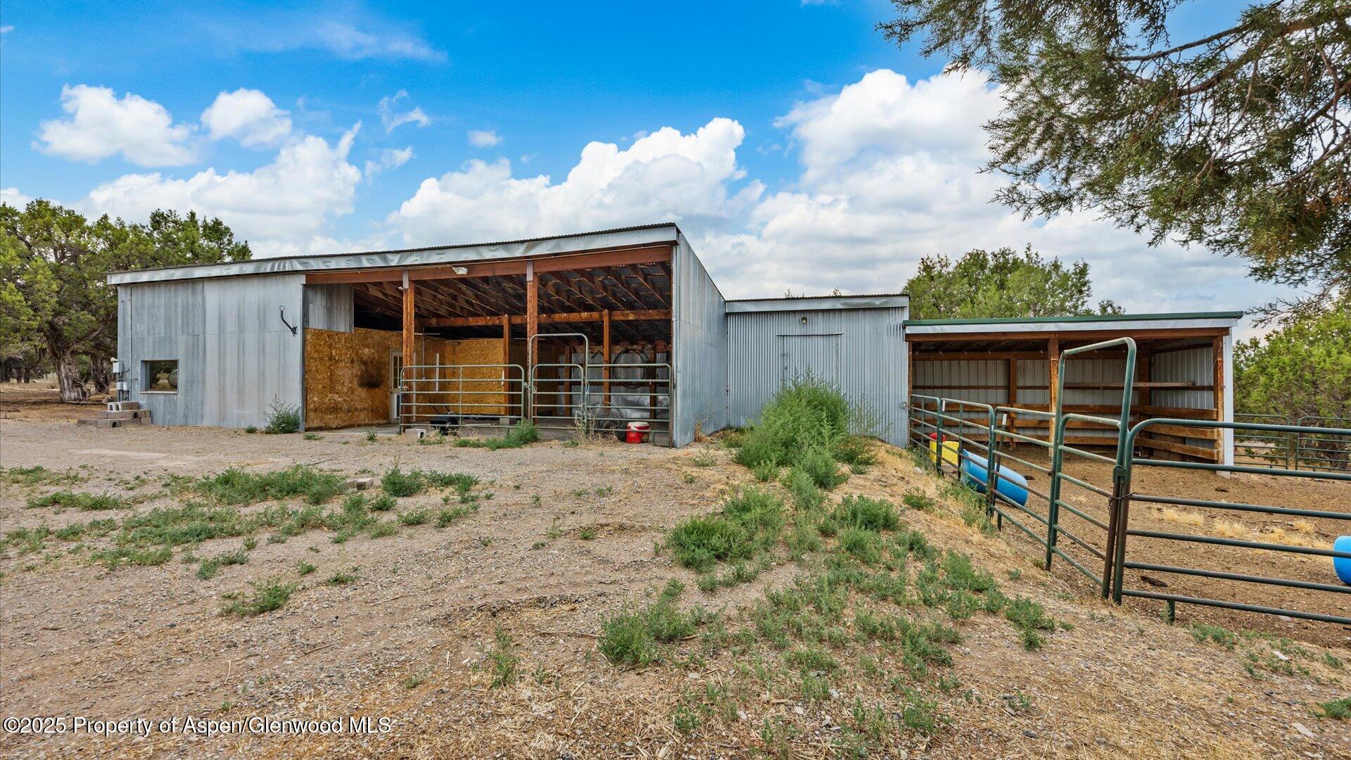 2051 Grass Mesa Road Property Photo 33