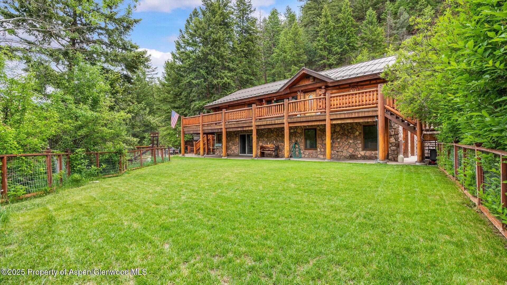 153 Peachblow Road Property Photo