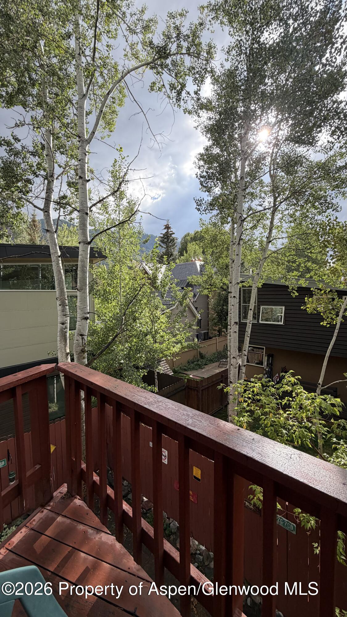 311 Midland Avenue Property Photo 6
