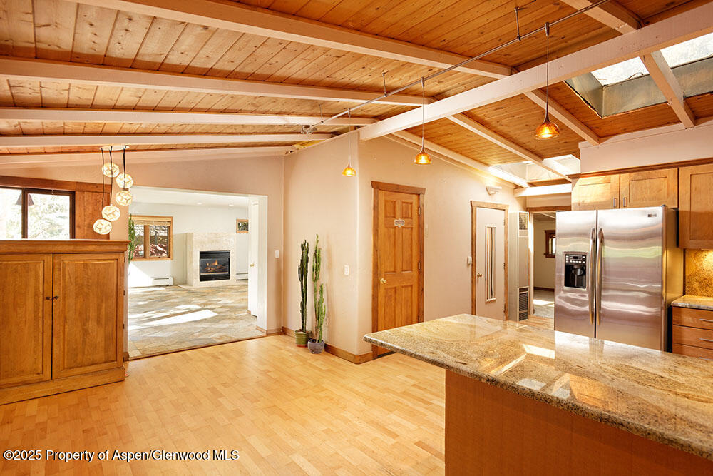 311 Midland Avenue Property Photo 7