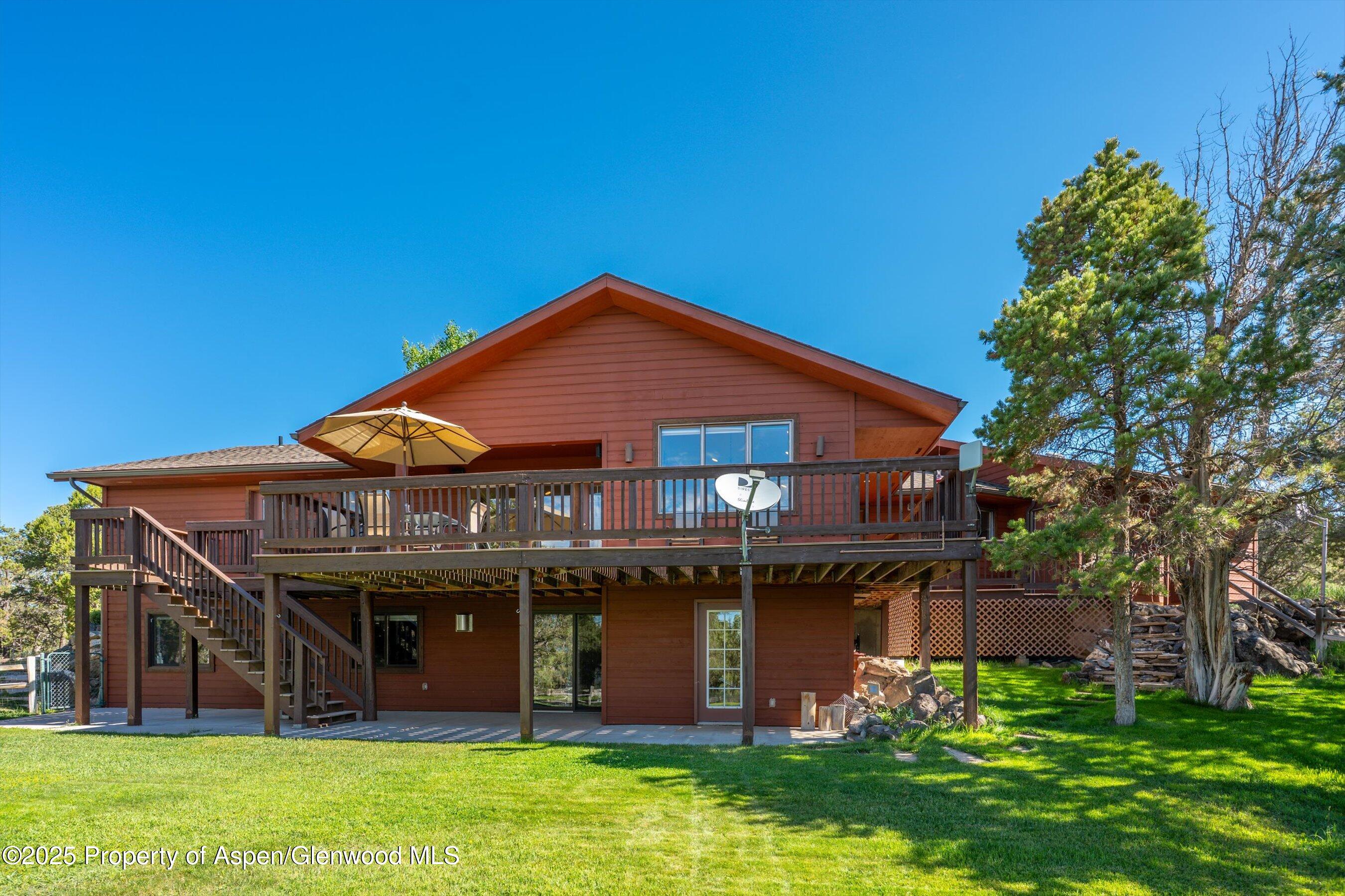 10 Cedar Cove Property Photo 1