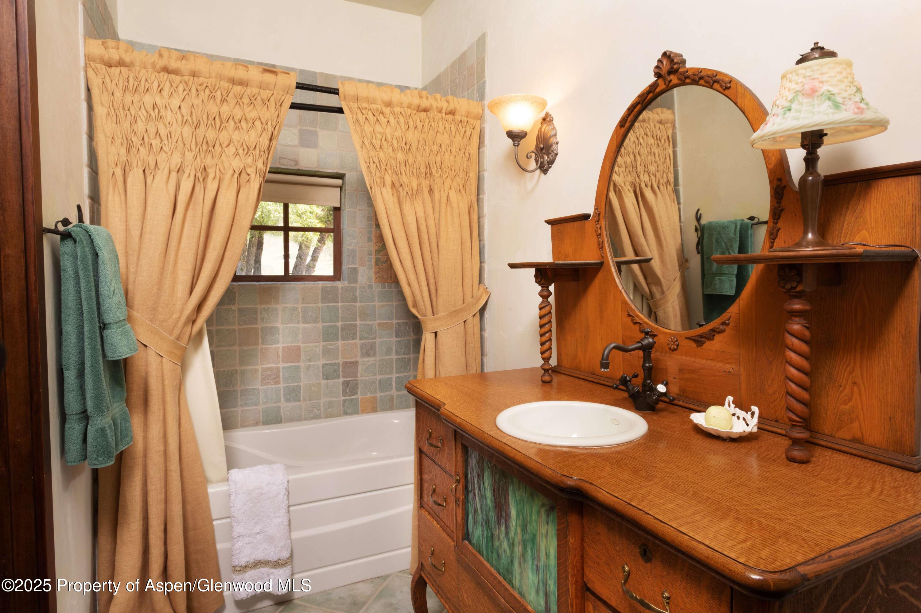 5548 Frying Pan Road Property Photo 25