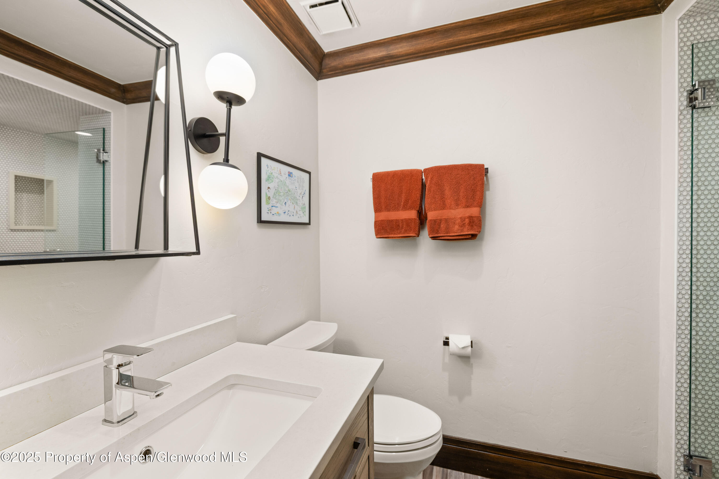 777 Castle Creek Drive Property Photo 22