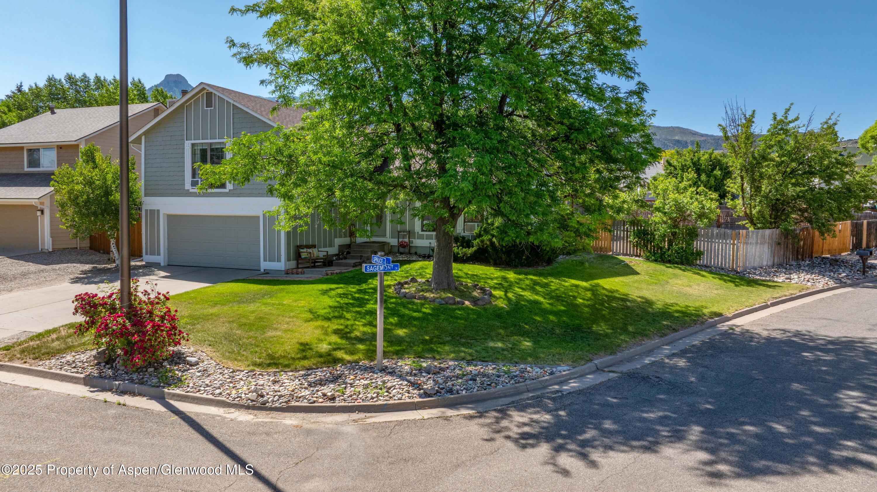 10 Spruce Court Property Photo 1