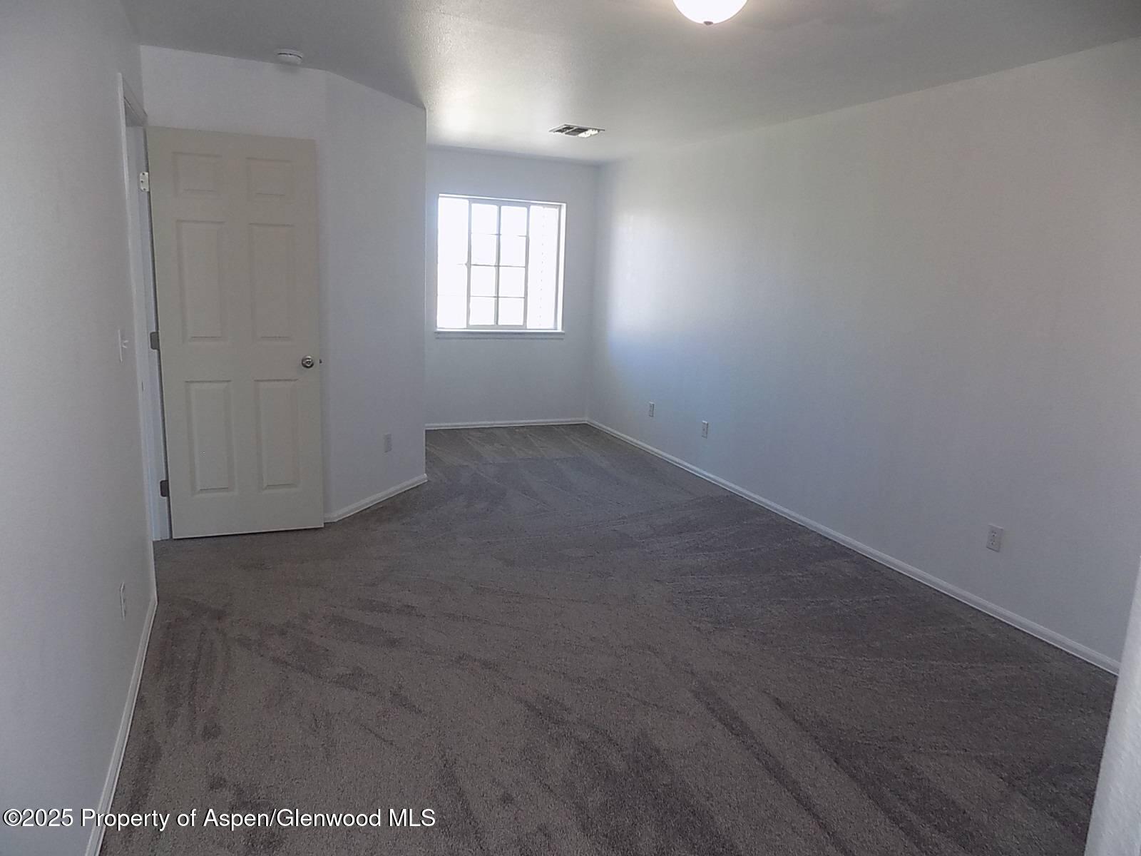 33 Angelica Circle Property Photo 8