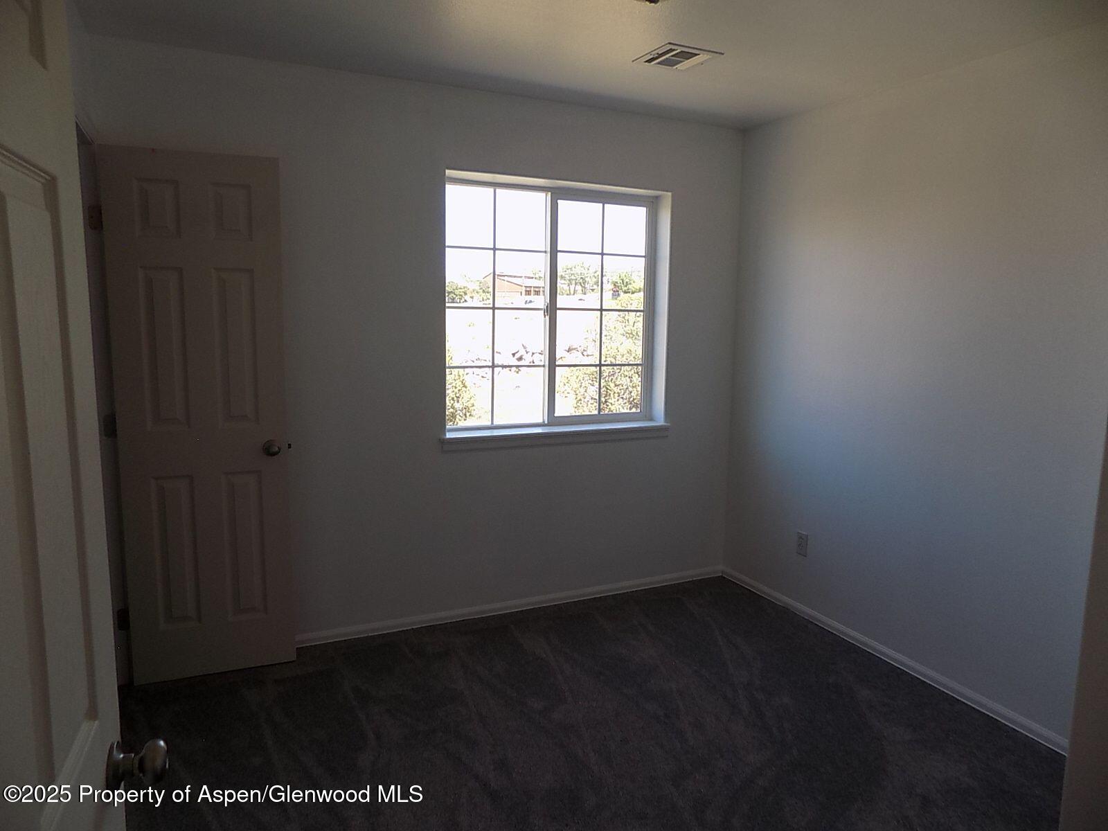 33 Angelica Circle Property Photo 10