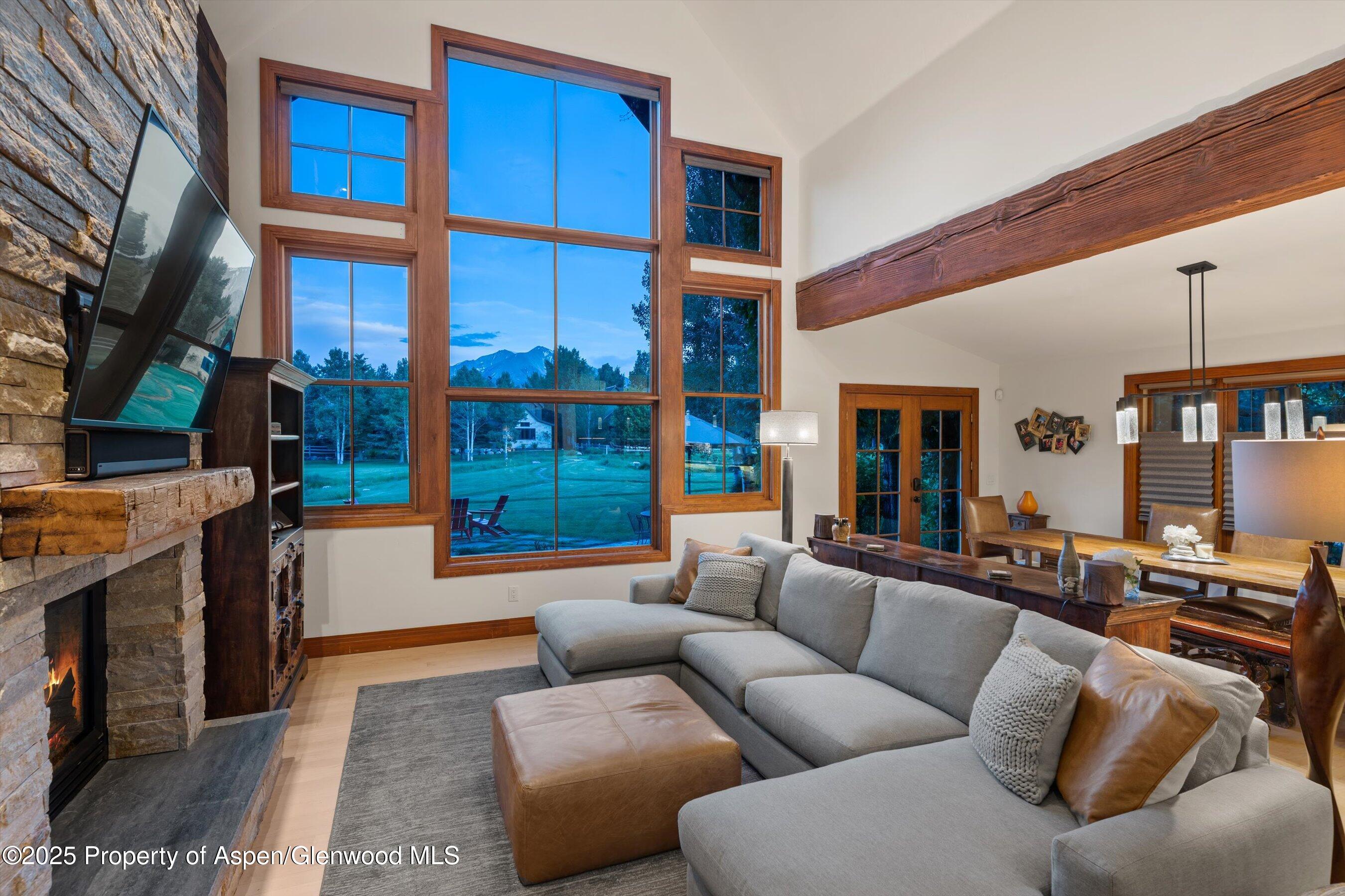 1185 Heritage Drive Property Photo 3