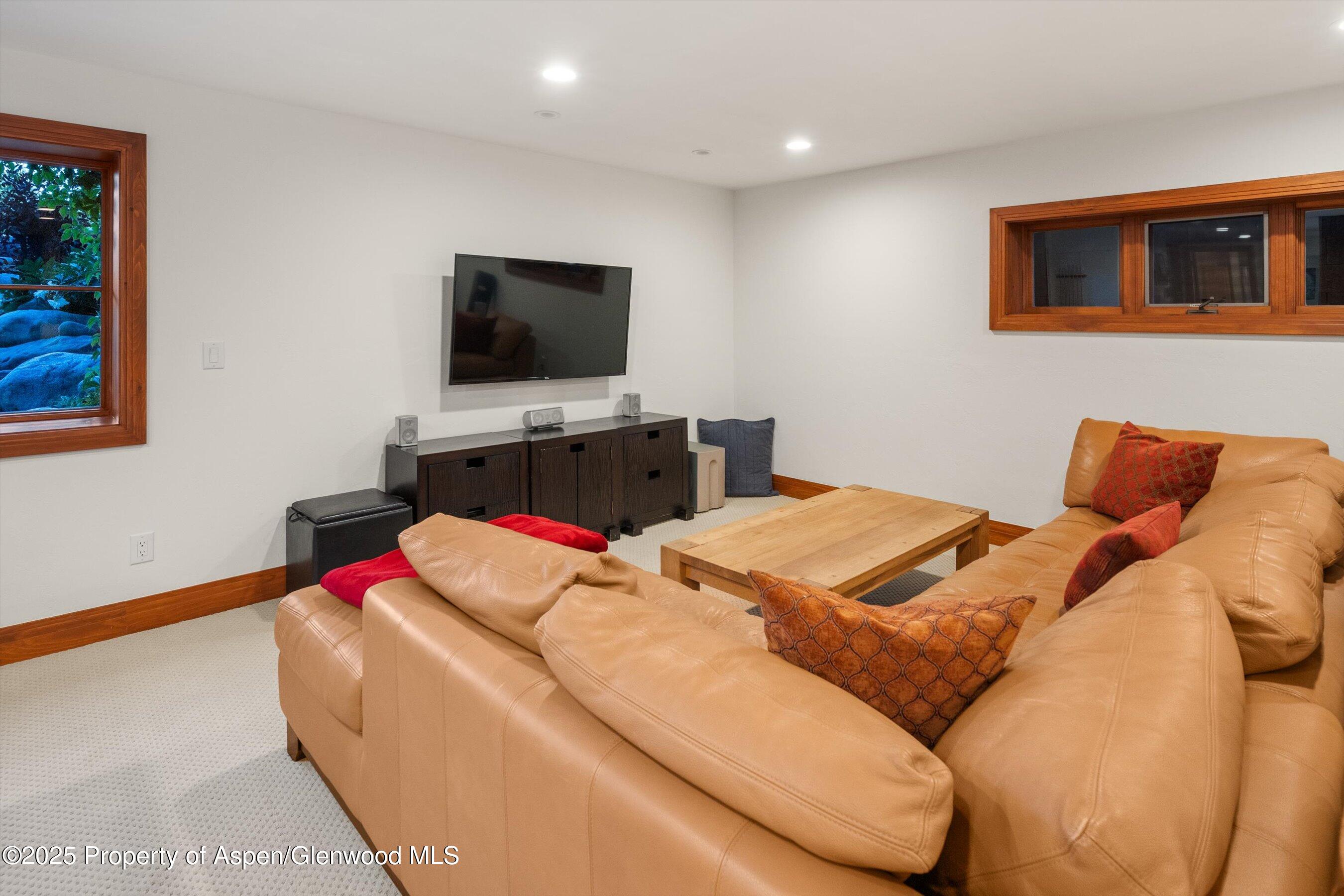 1185 Heritage Drive Property Photo 45