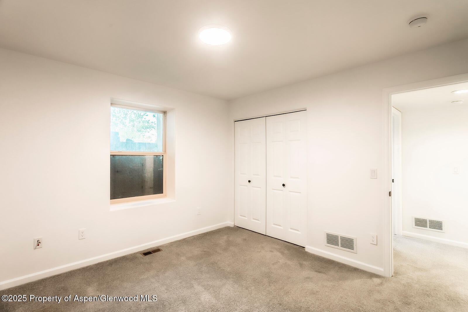 94 Castle Ridge Drive Property Photo 24