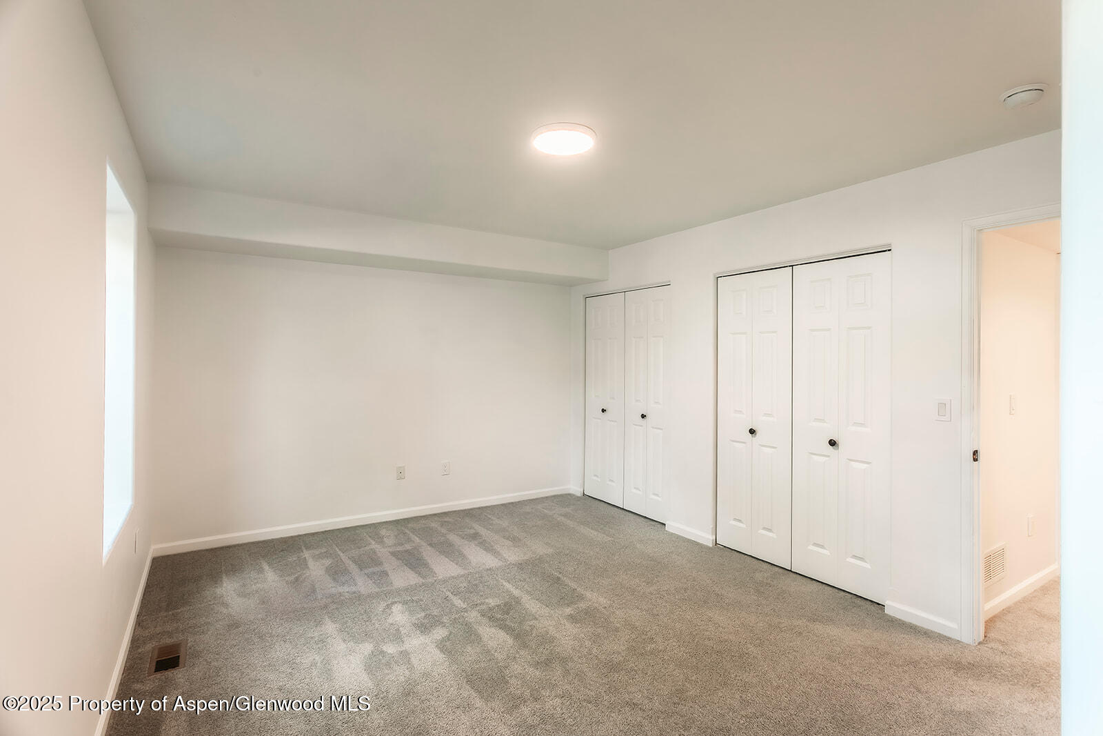 94 Castle Ridge Drive Property Photo 28