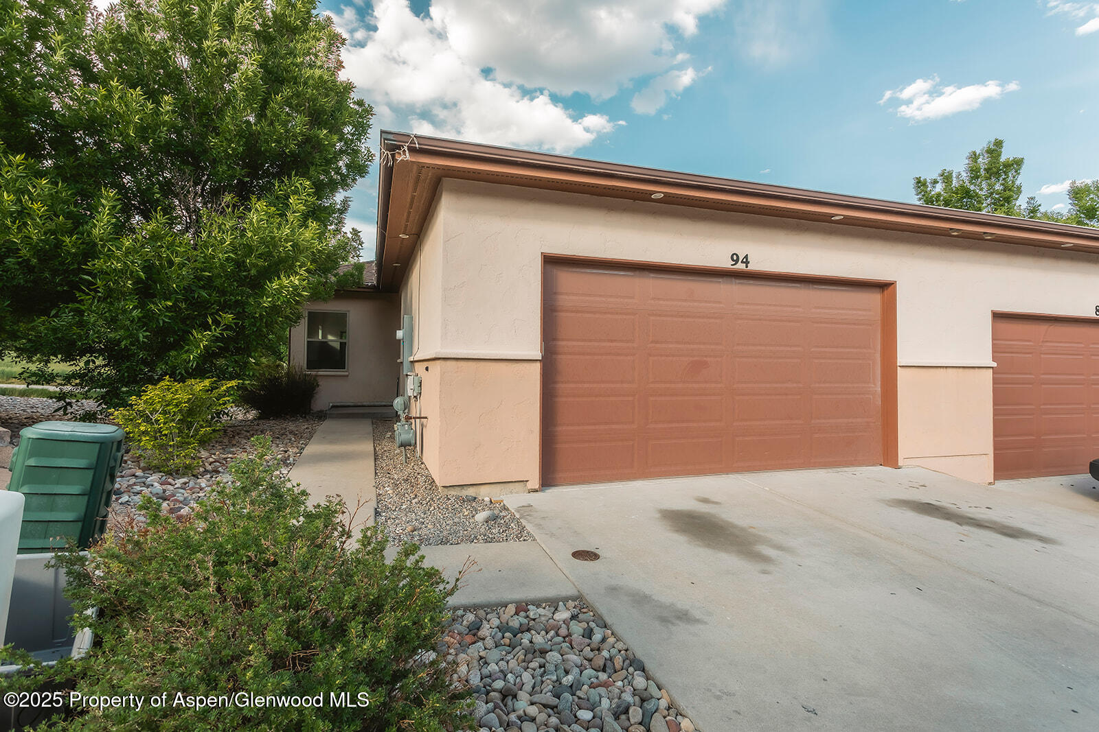 94 Castle Ridge Drive Property Photo 33