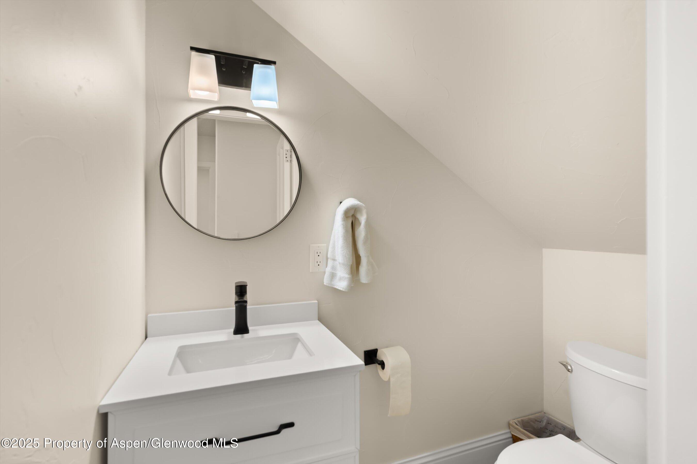 2240 Old Herron Road Property Photo 17