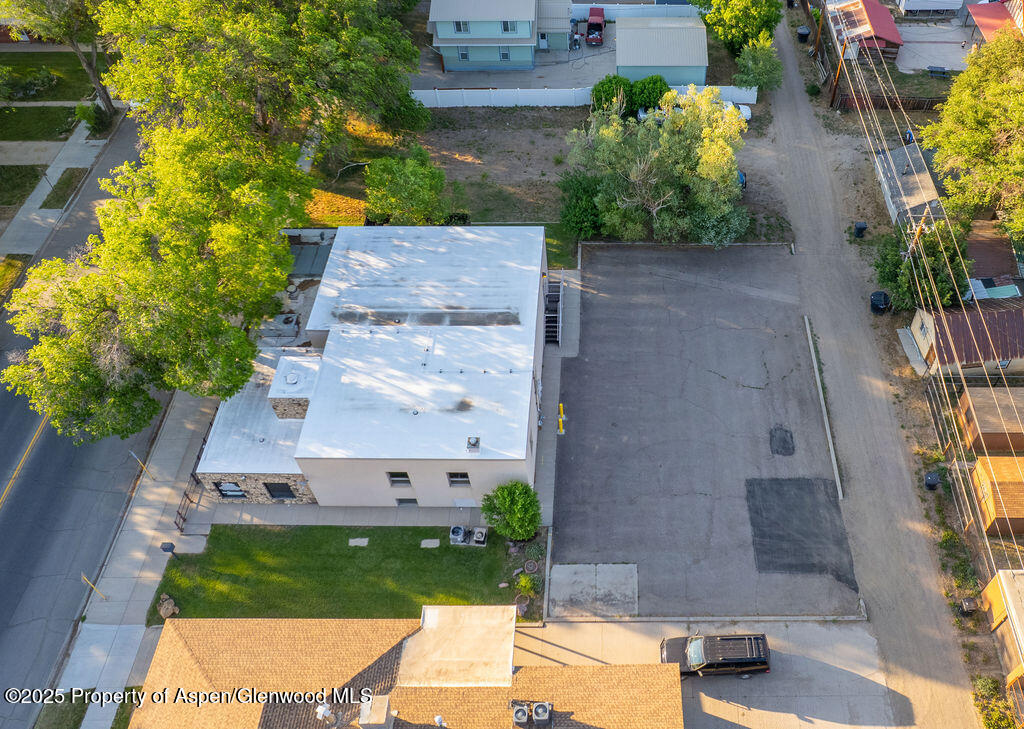 651 Yampa Avenue Property Photo 76