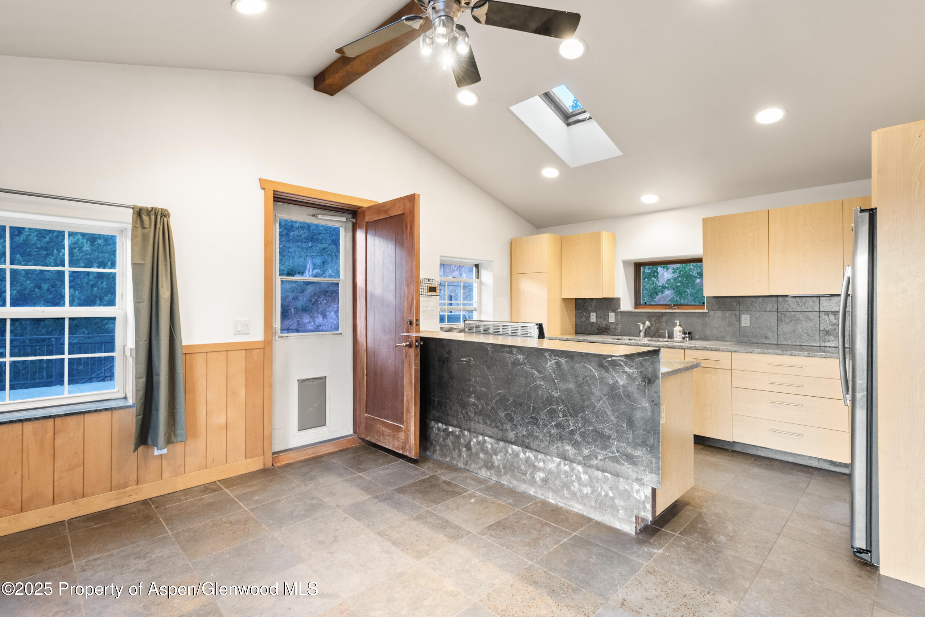 2800 Cedar Drive Property Photo 14