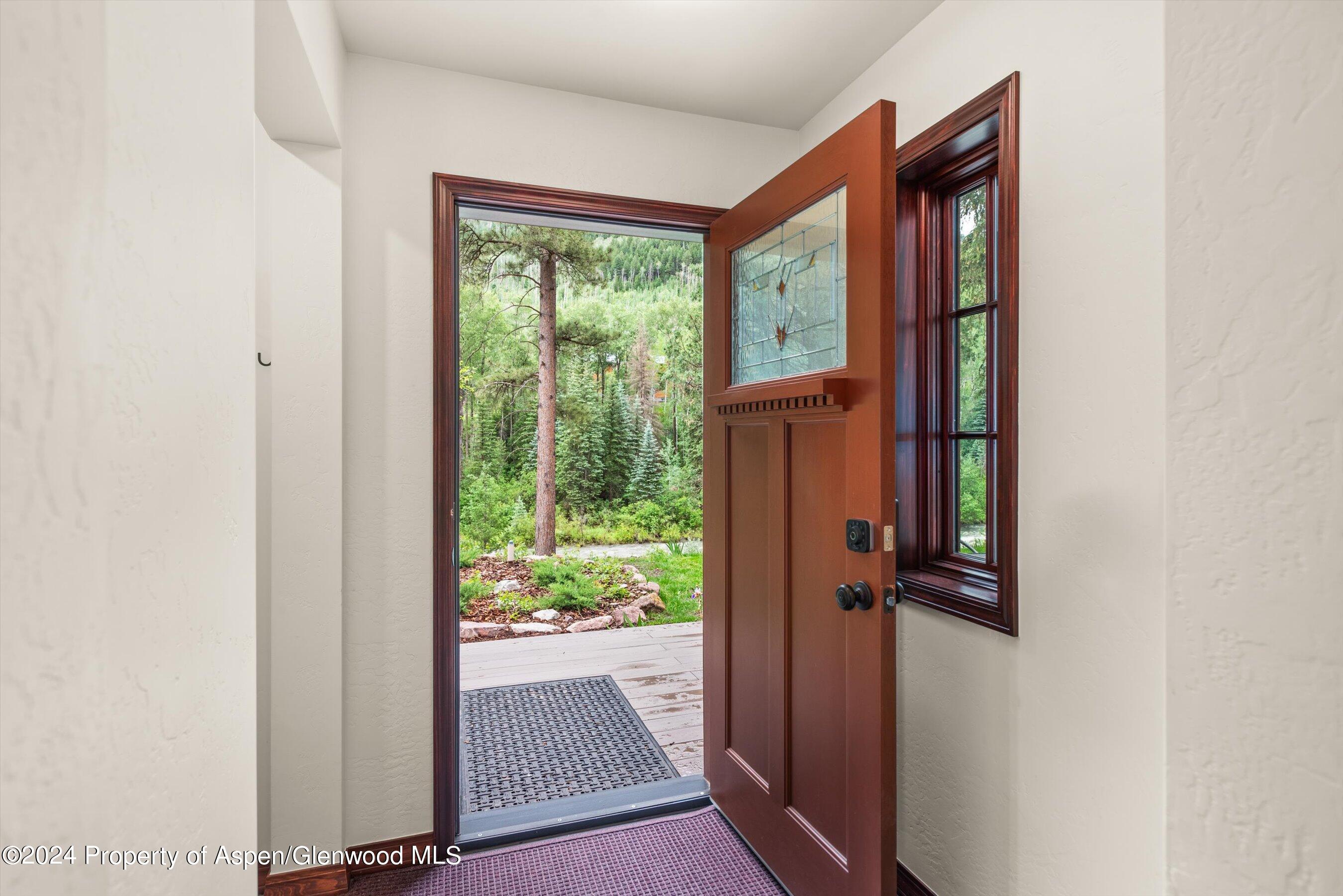 135 Irwin Drive Property Photo 11