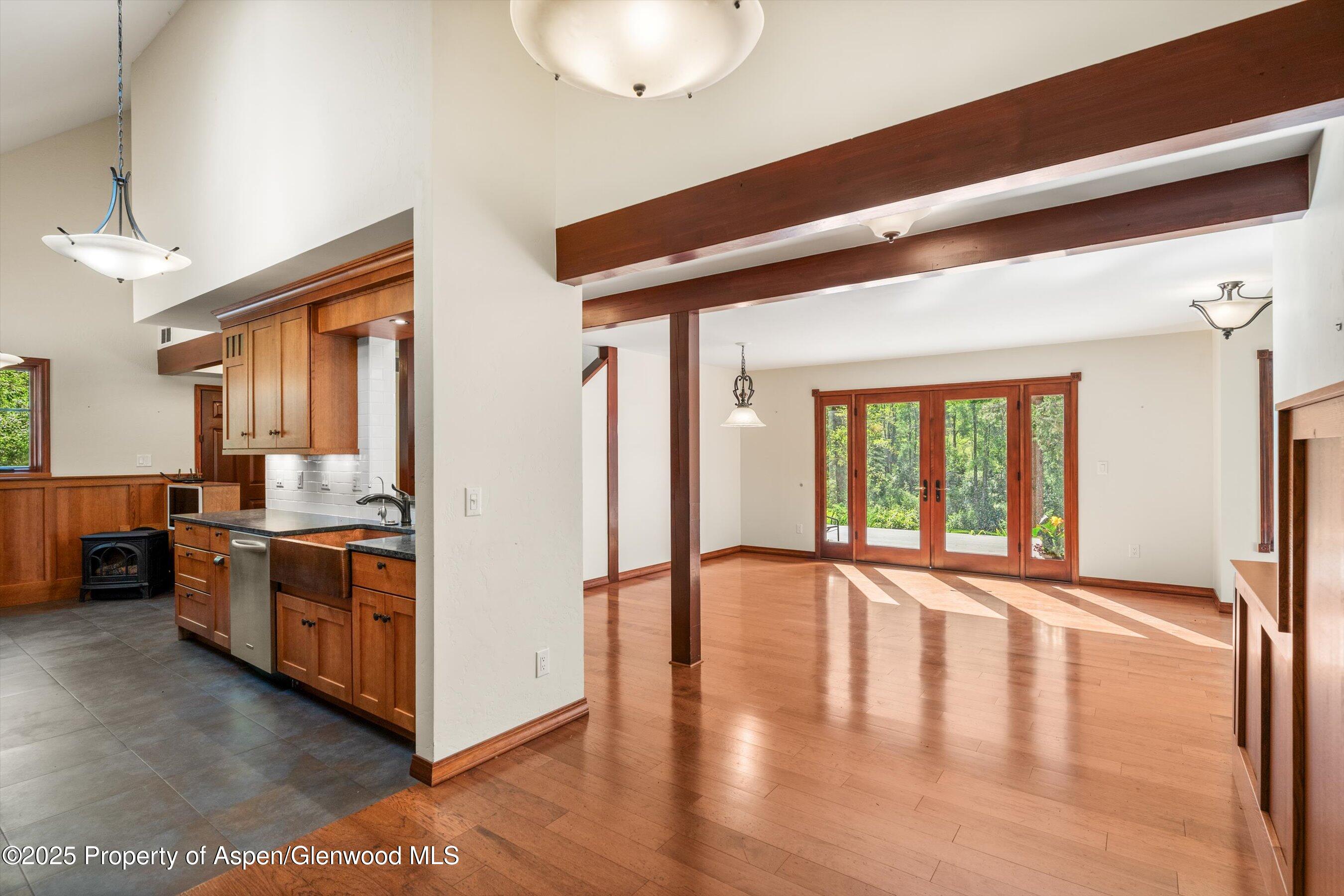135 Irwin Drive Property Photo 15
