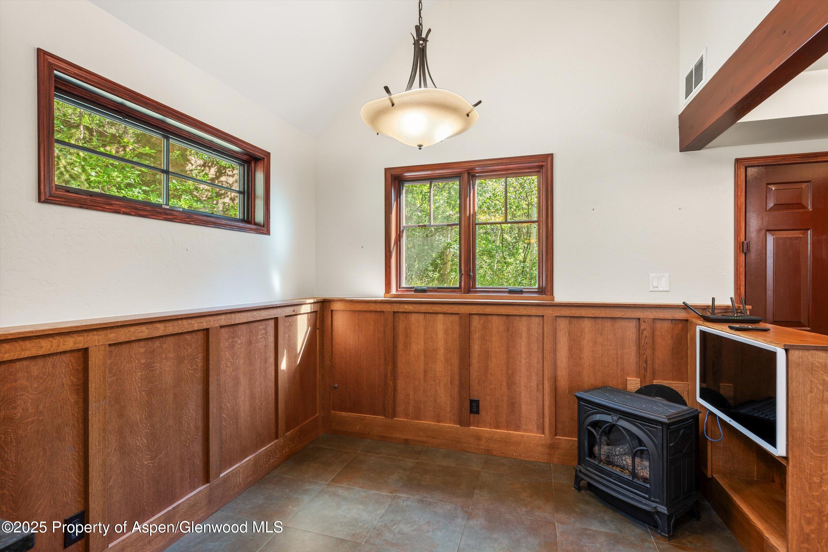 135 Irwin Drive Property Photo 20