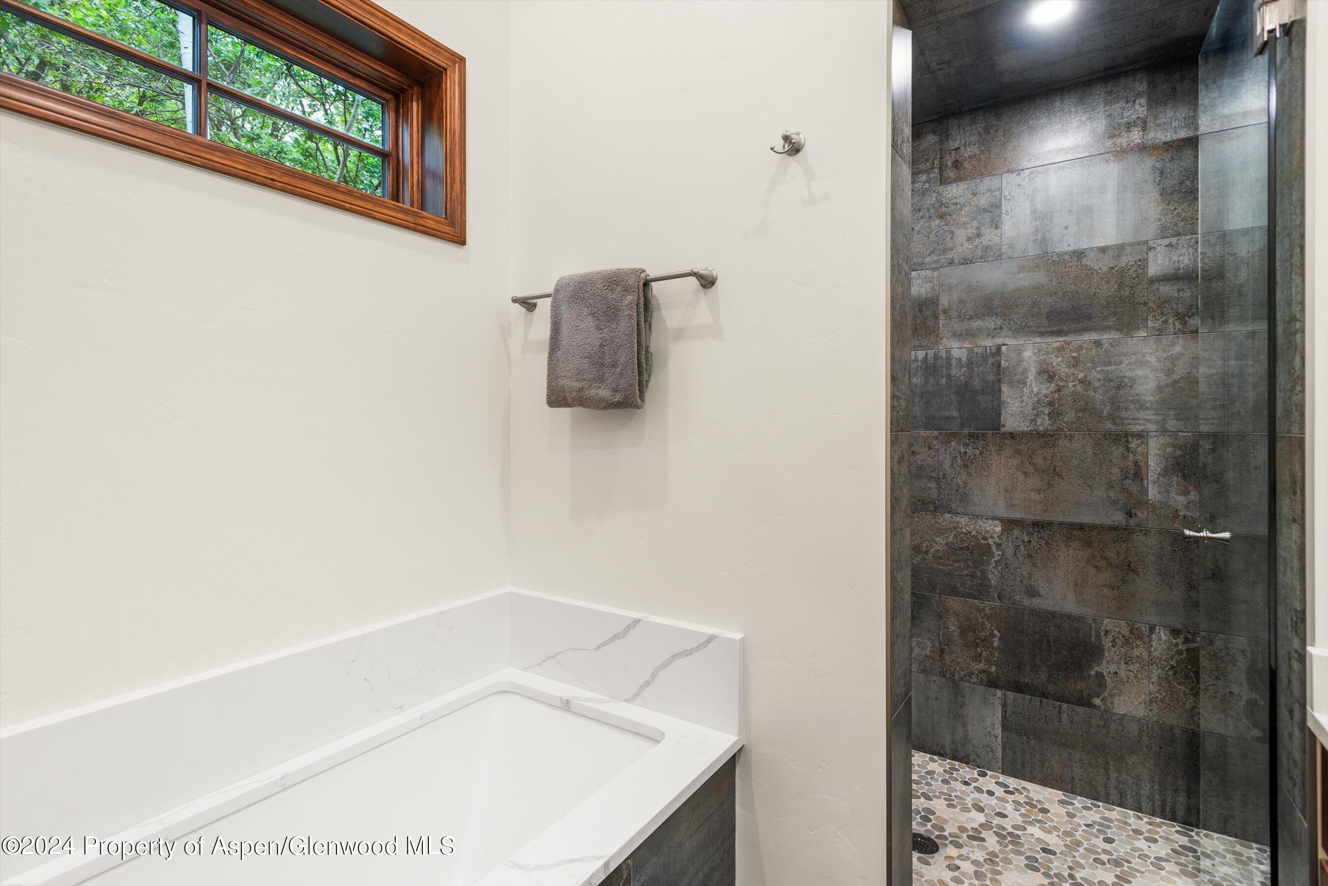 135 Irwin Drive Property Photo 24