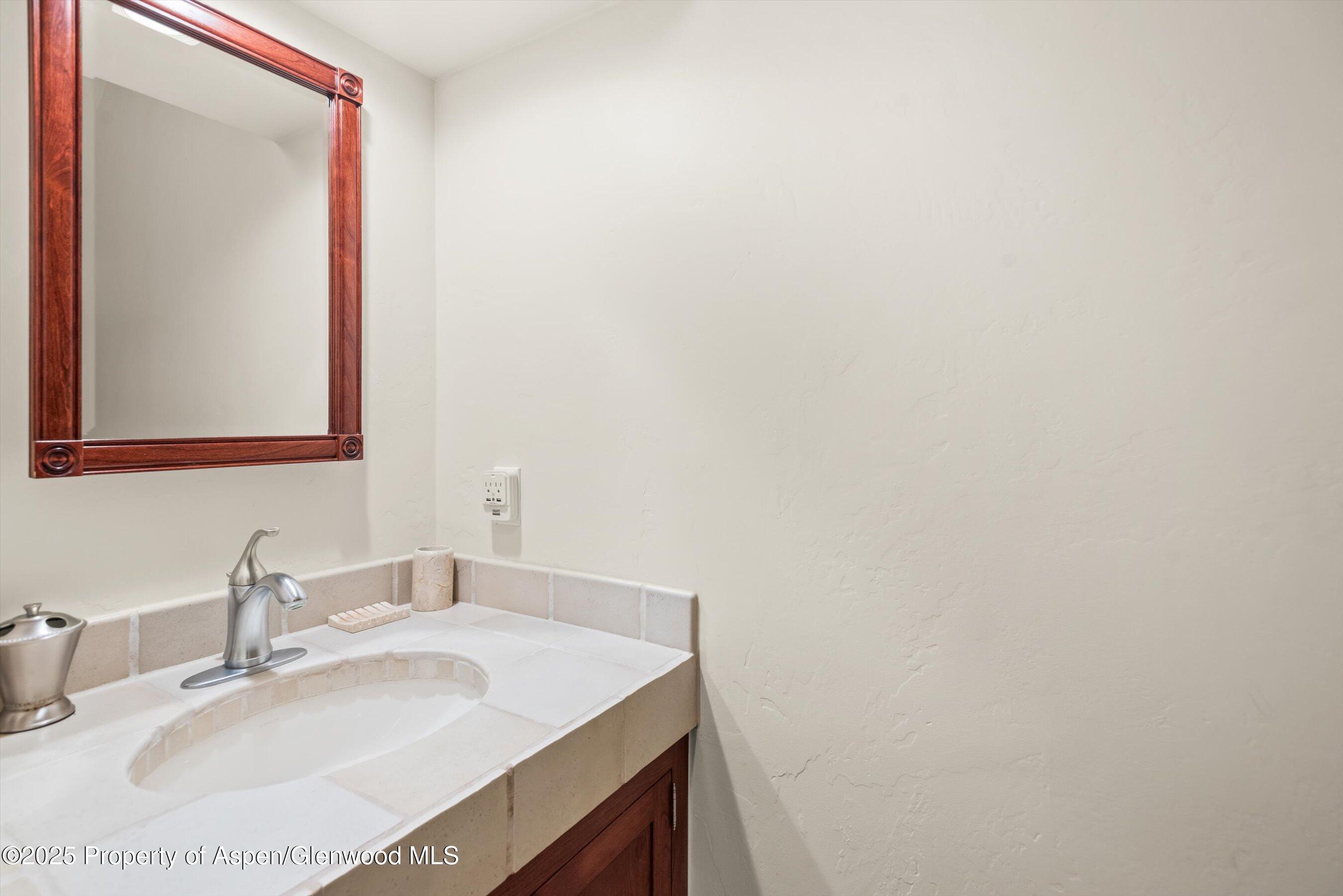 135 Irwin Drive Property Photo 30