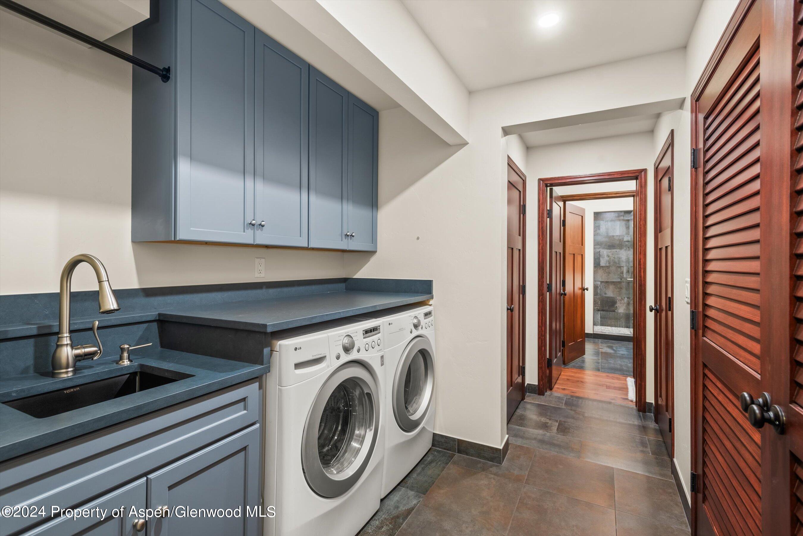 135 Irwin Drive Property Photo 32