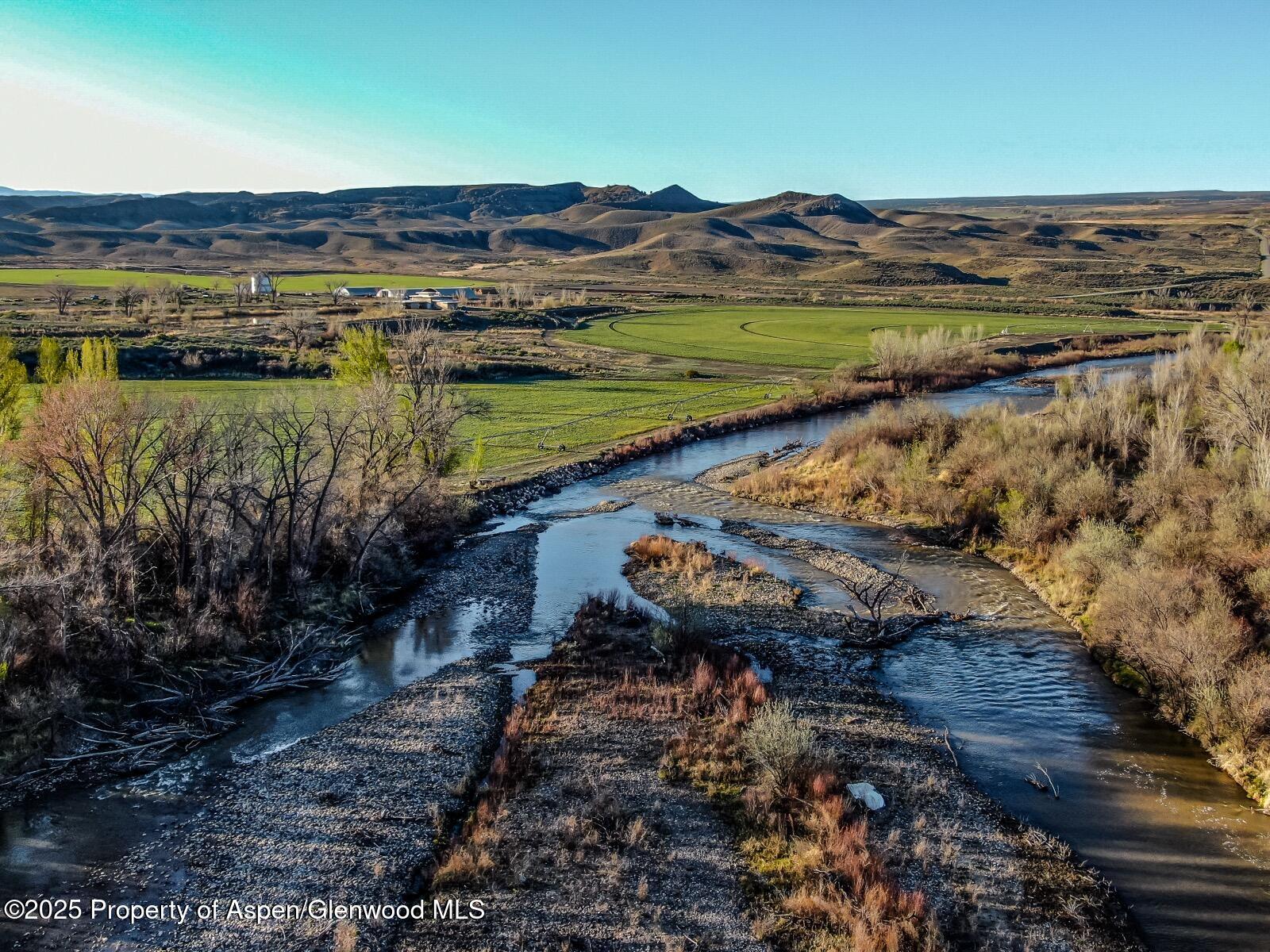 8015 Scenic Mesa Road Property Photo 2