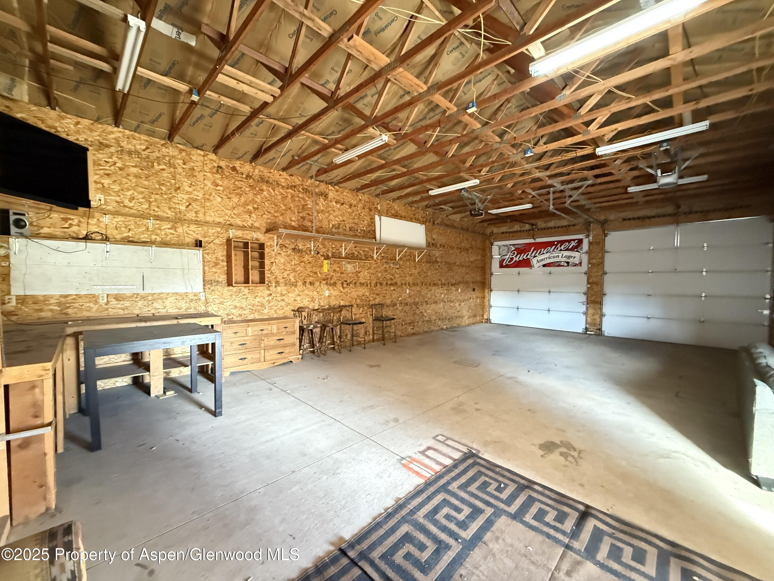 2110 Alder Place Property Photo 7