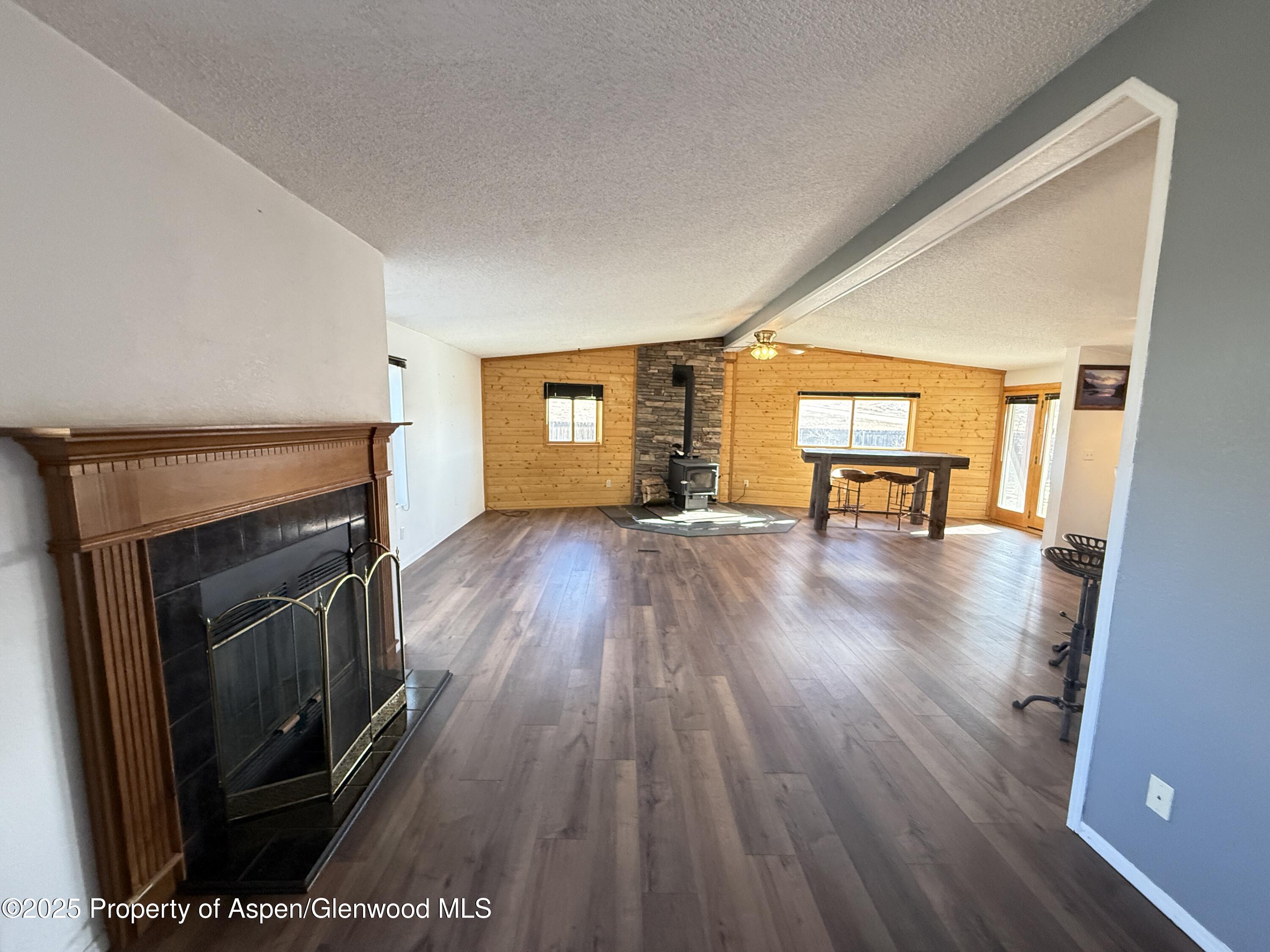 2110 Alder Place Property Photo 10