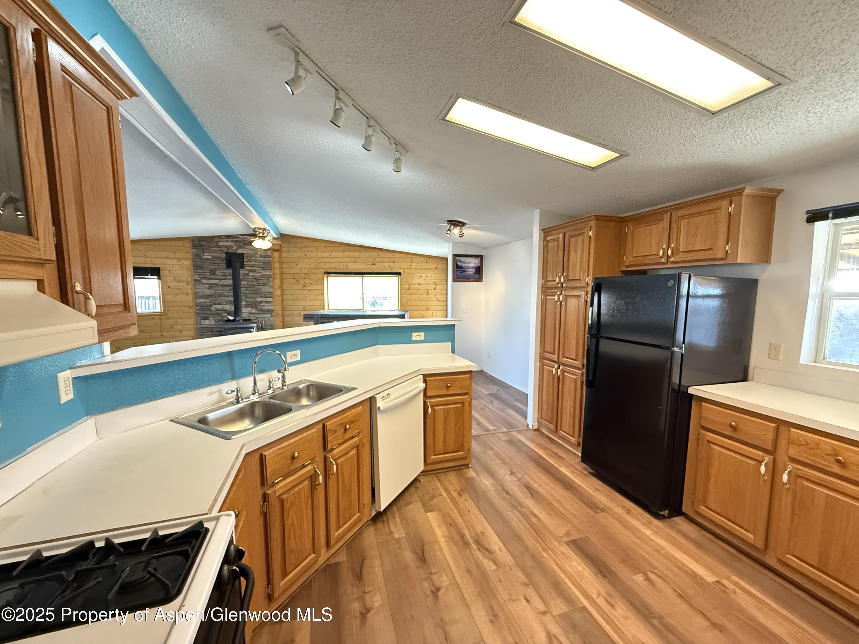 2110 Alder Place Property Photo 17