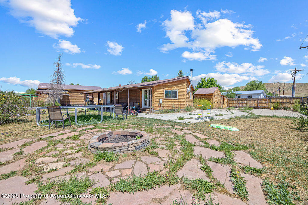 2110 Alder Place Property Photo 32