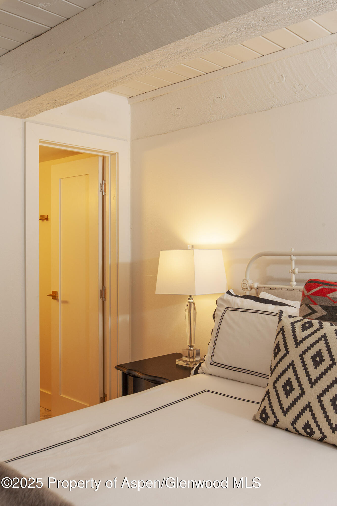 1039 E Cooper Avenue, 16a Property Photo 17