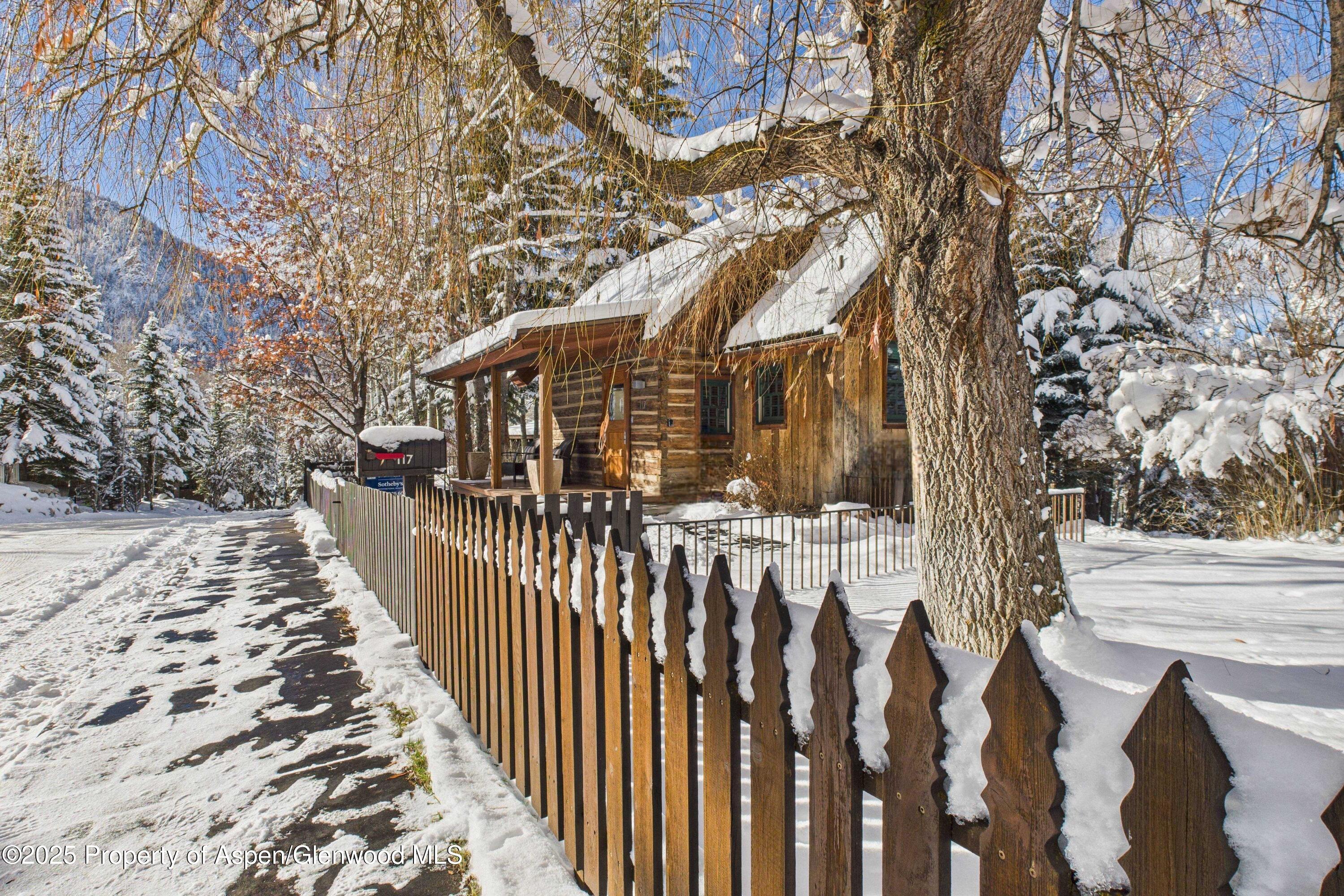 117 Neale Avenue Property Photo 3