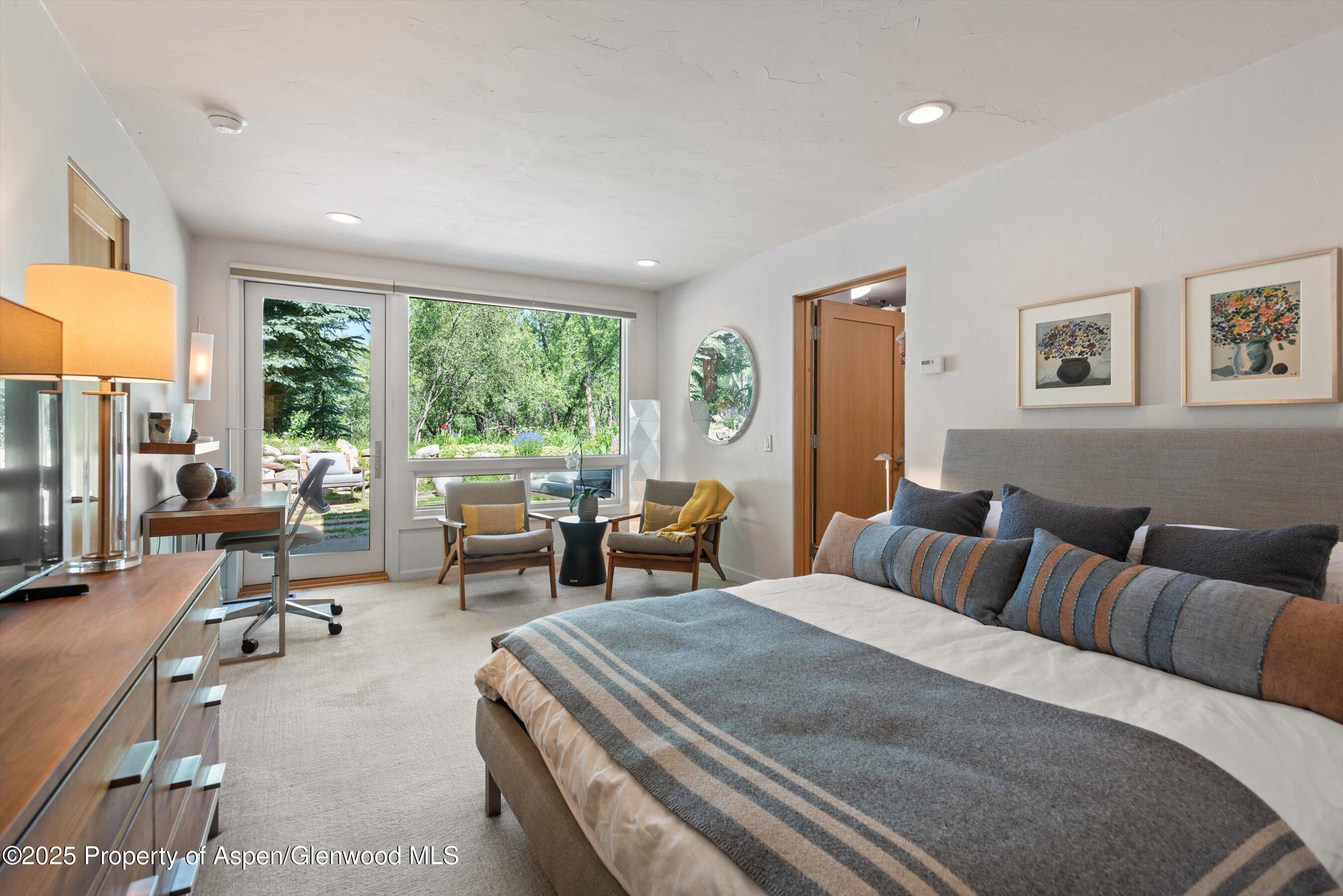 117 Neale Avenue Property Photo 12