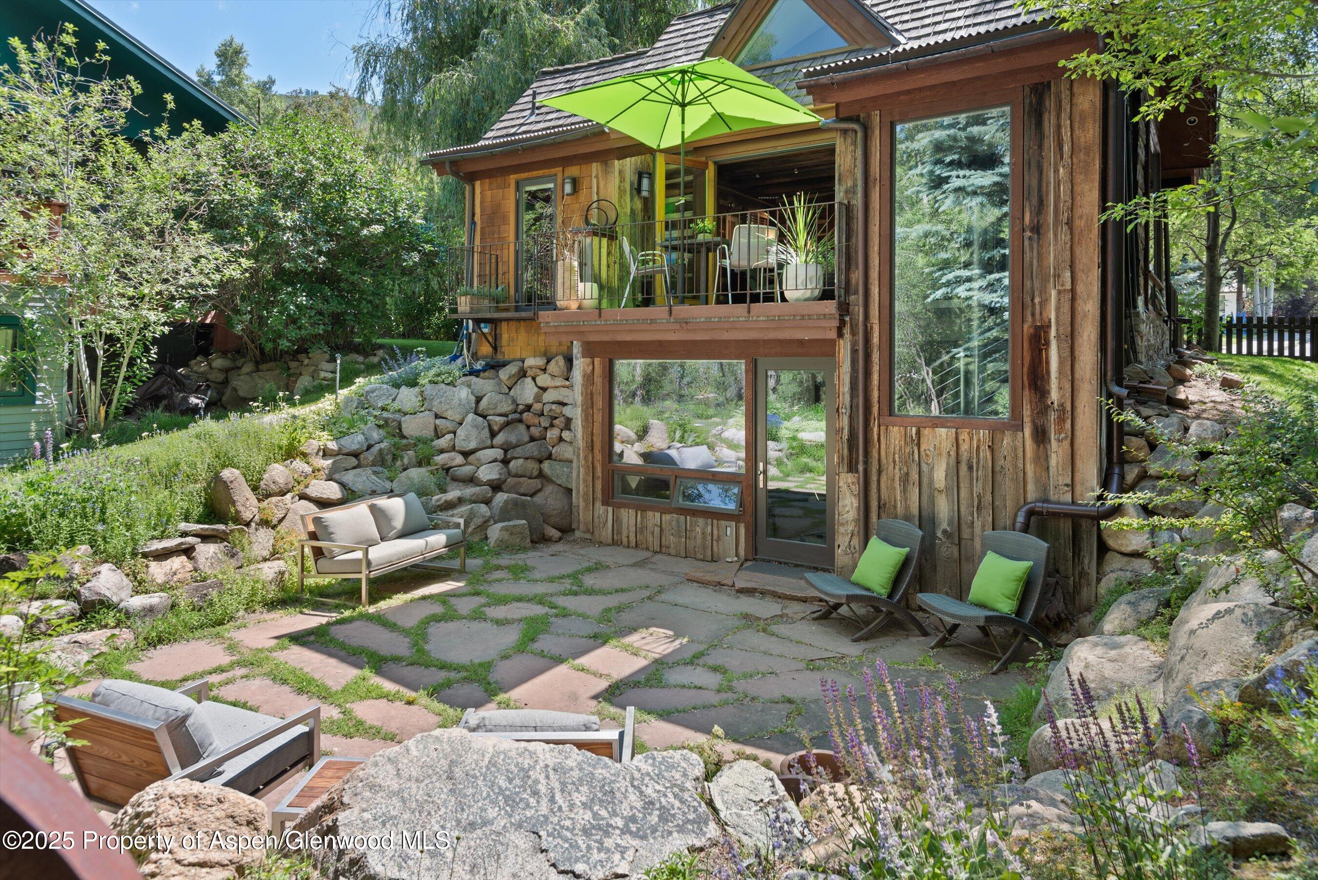 117 Neale Avenue Property Photo 22