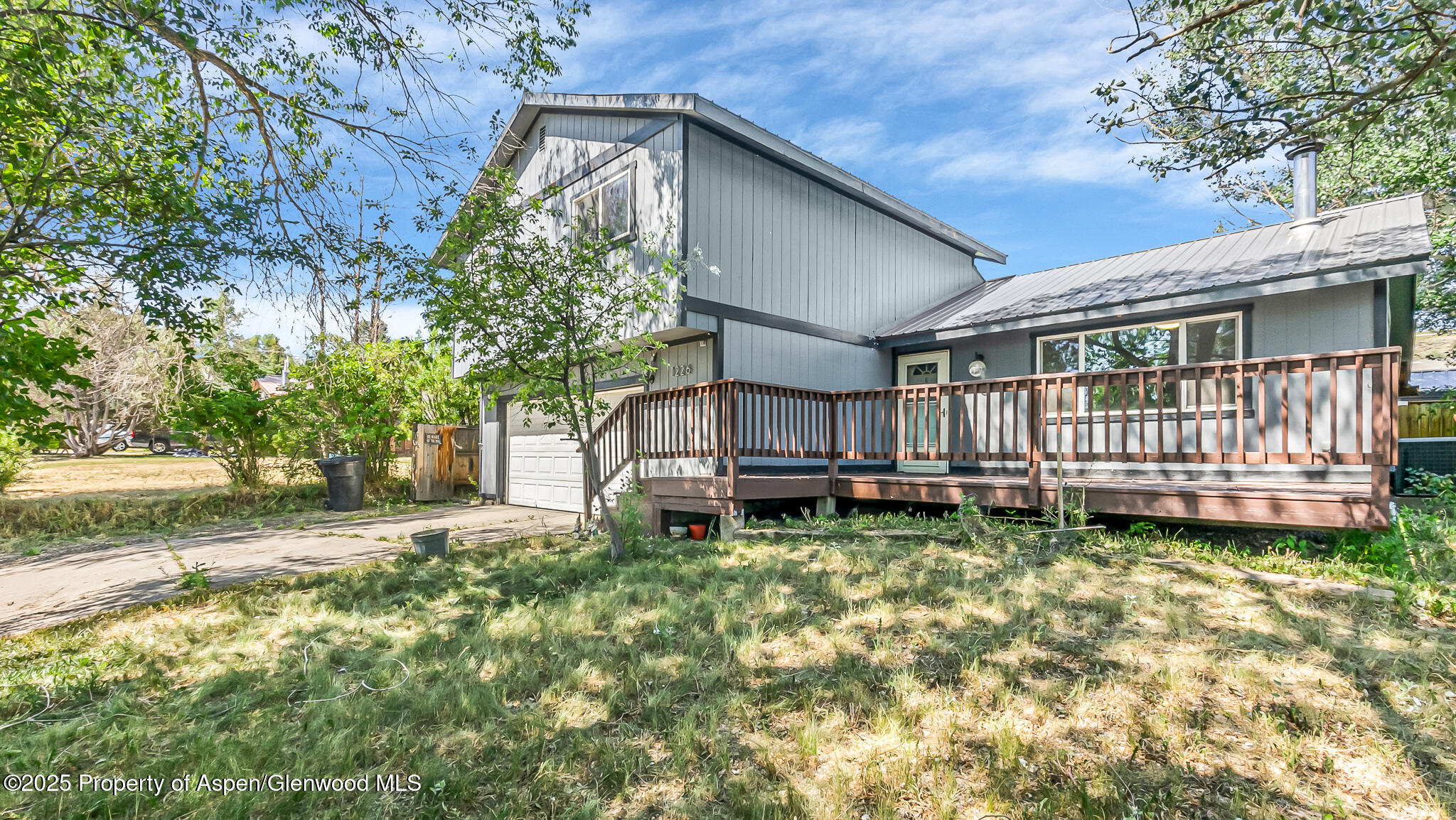 1226 Barclay Street Property Photo 1