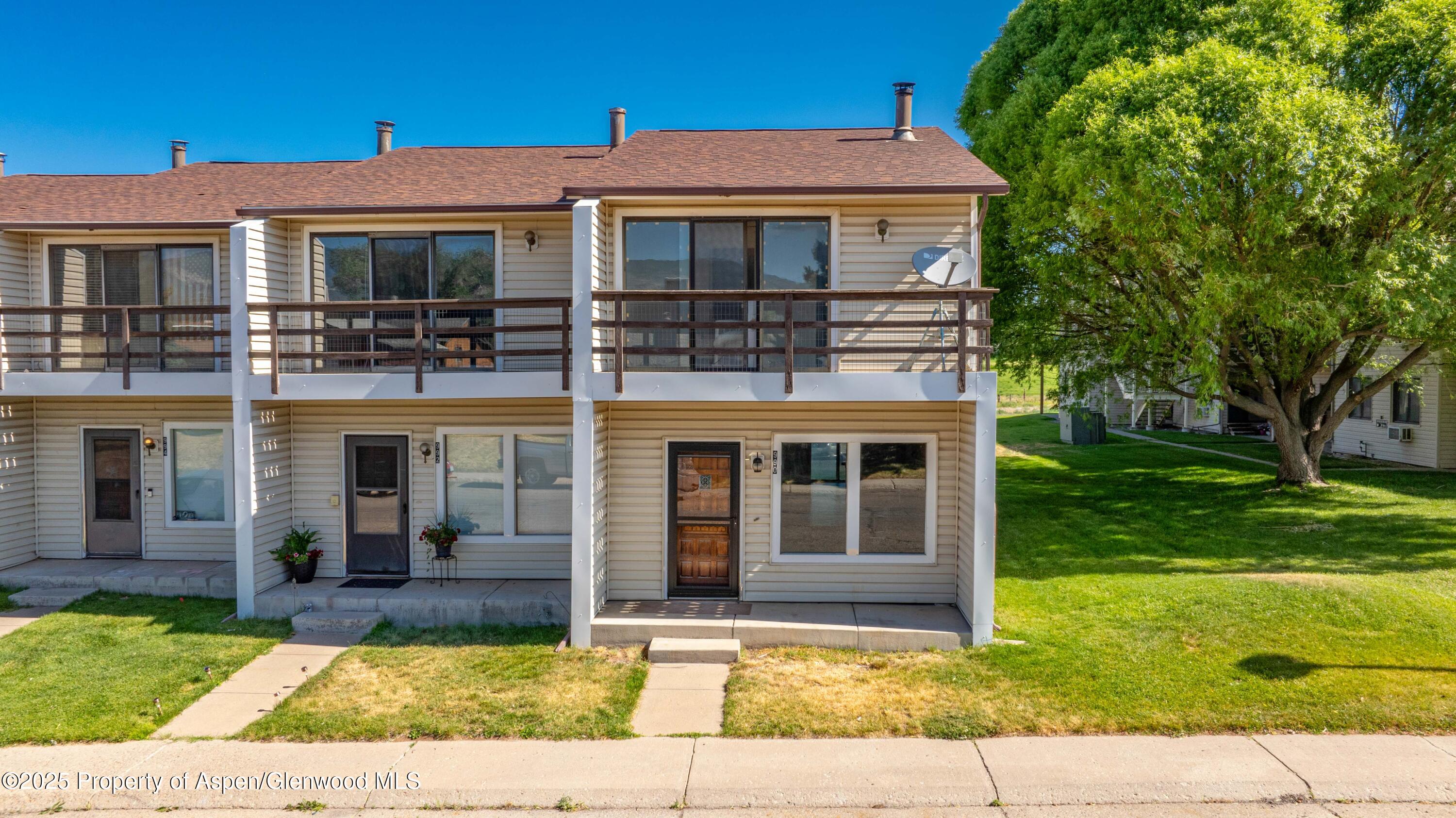 990 Wamsley Way Property Photo 1
