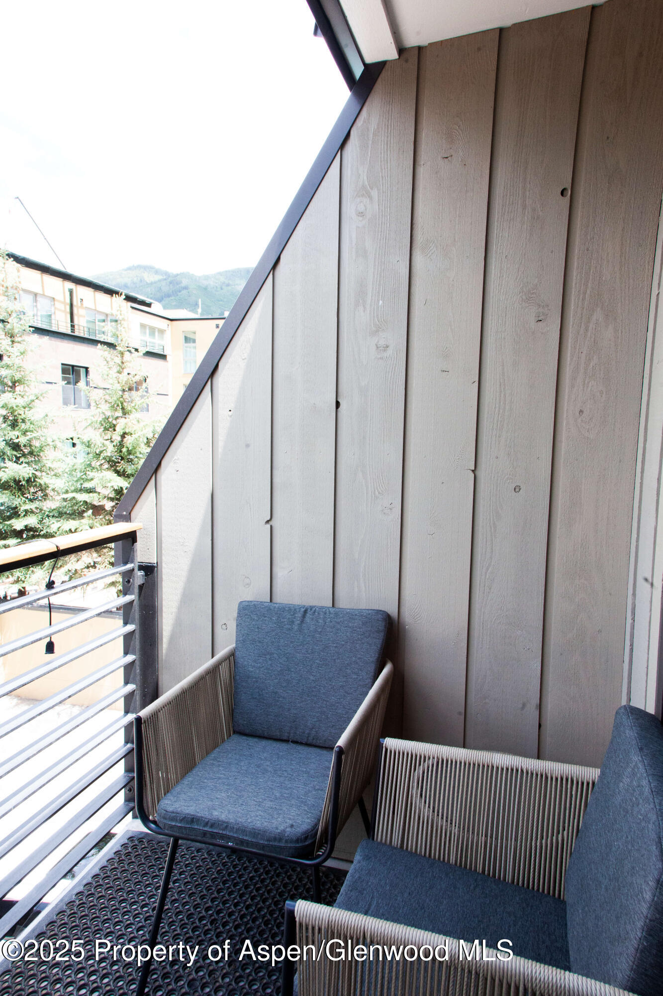 210 E Cooper Avenue, 3e Property Photo 14