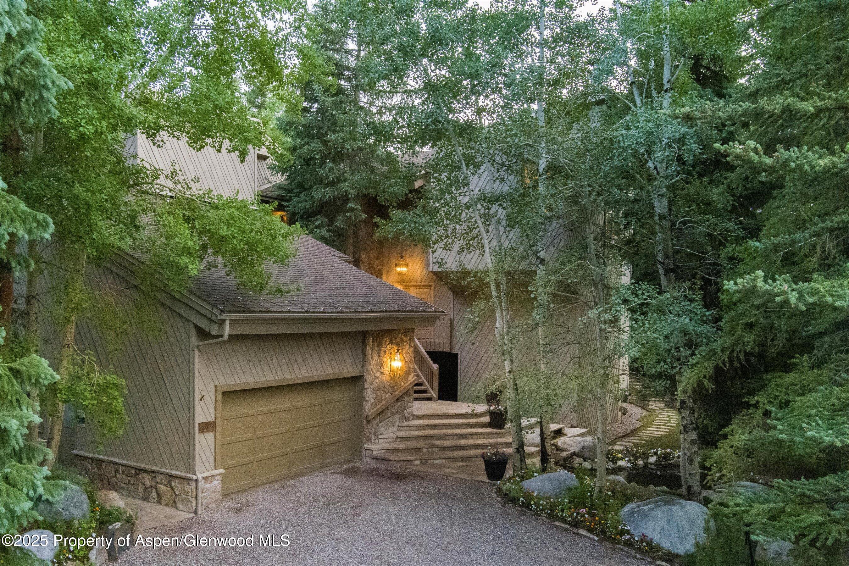 473 Creek Lane Property Photo 14