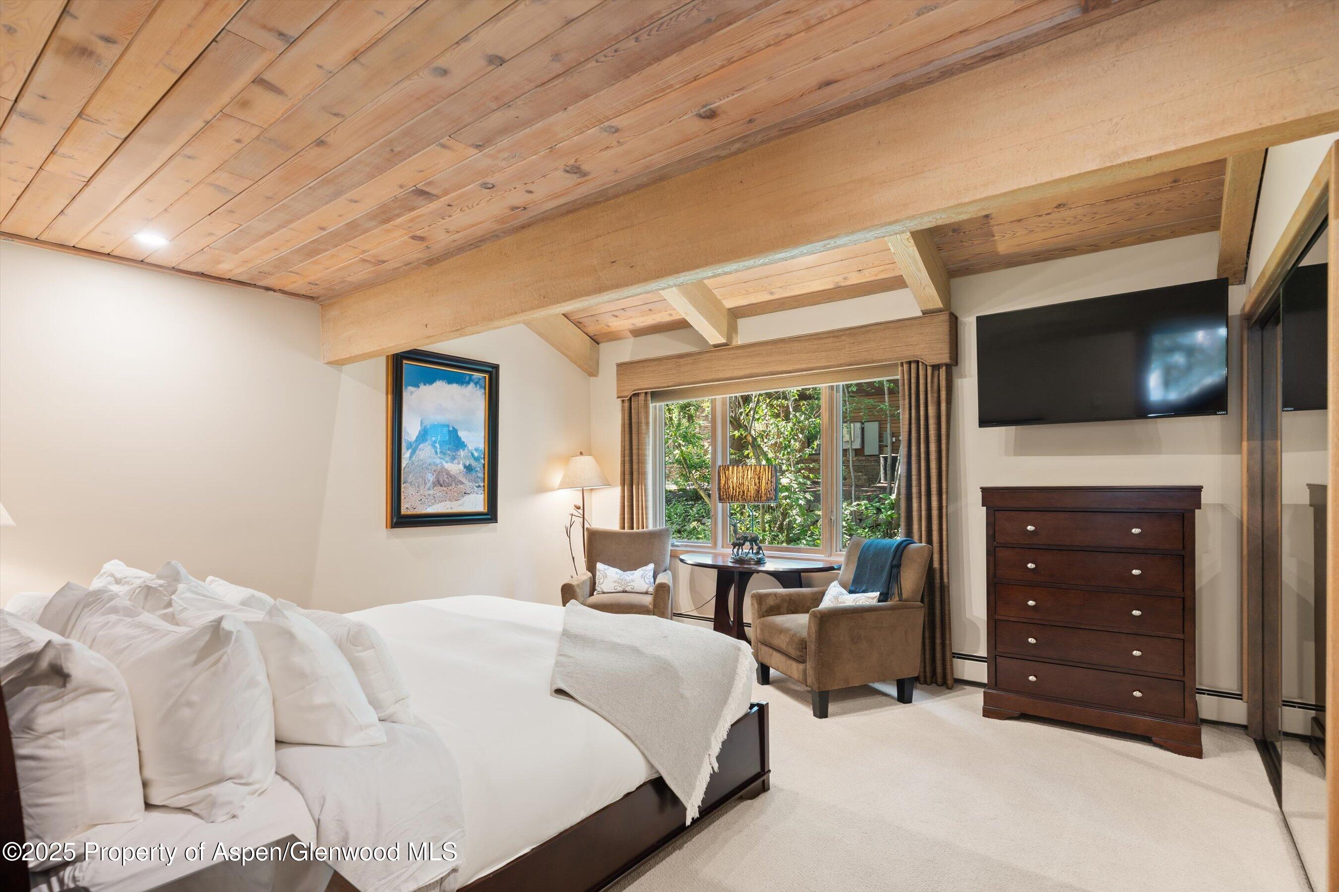 473 Creek Lane Property Photo 41